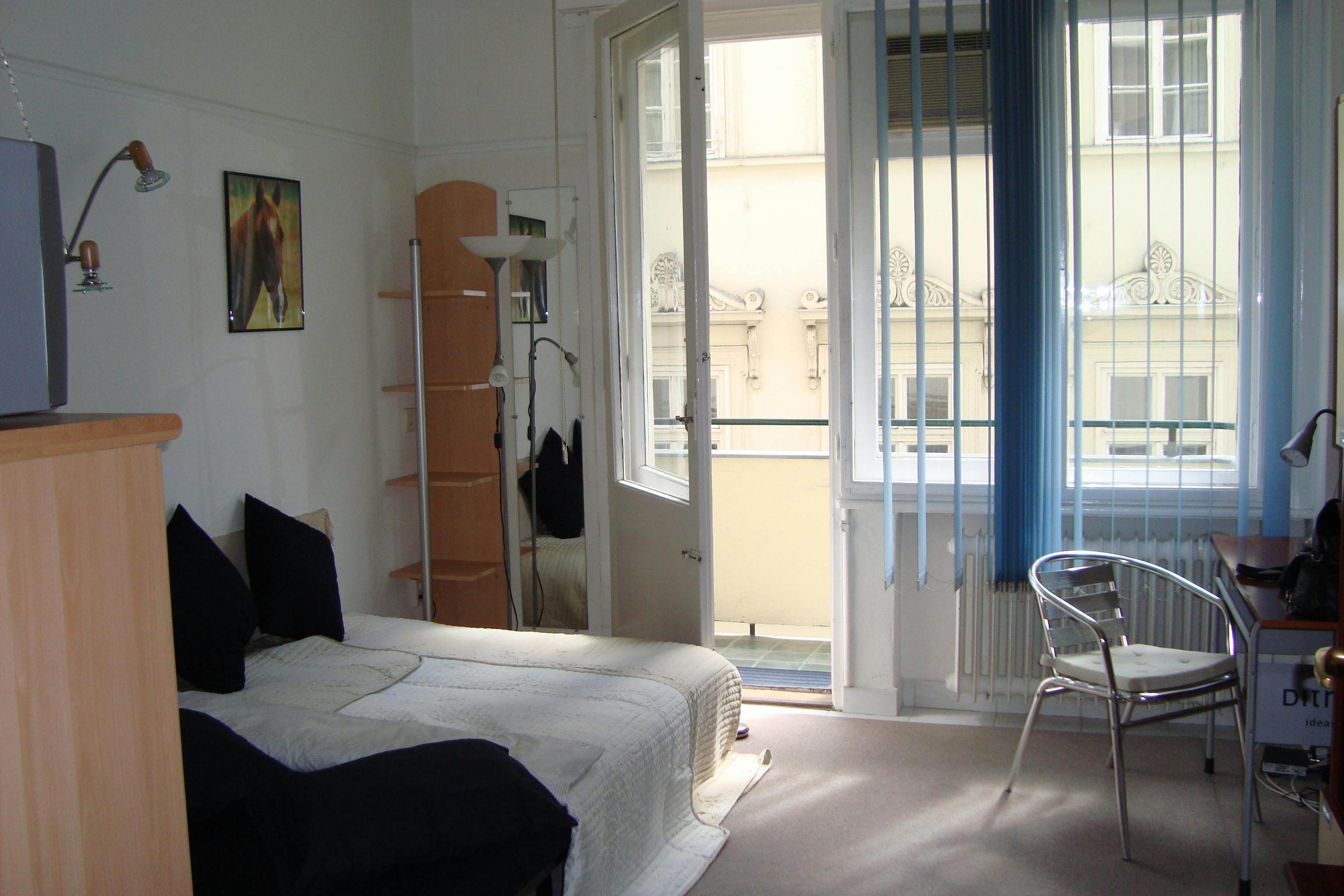 Váci utca, Budapest preview