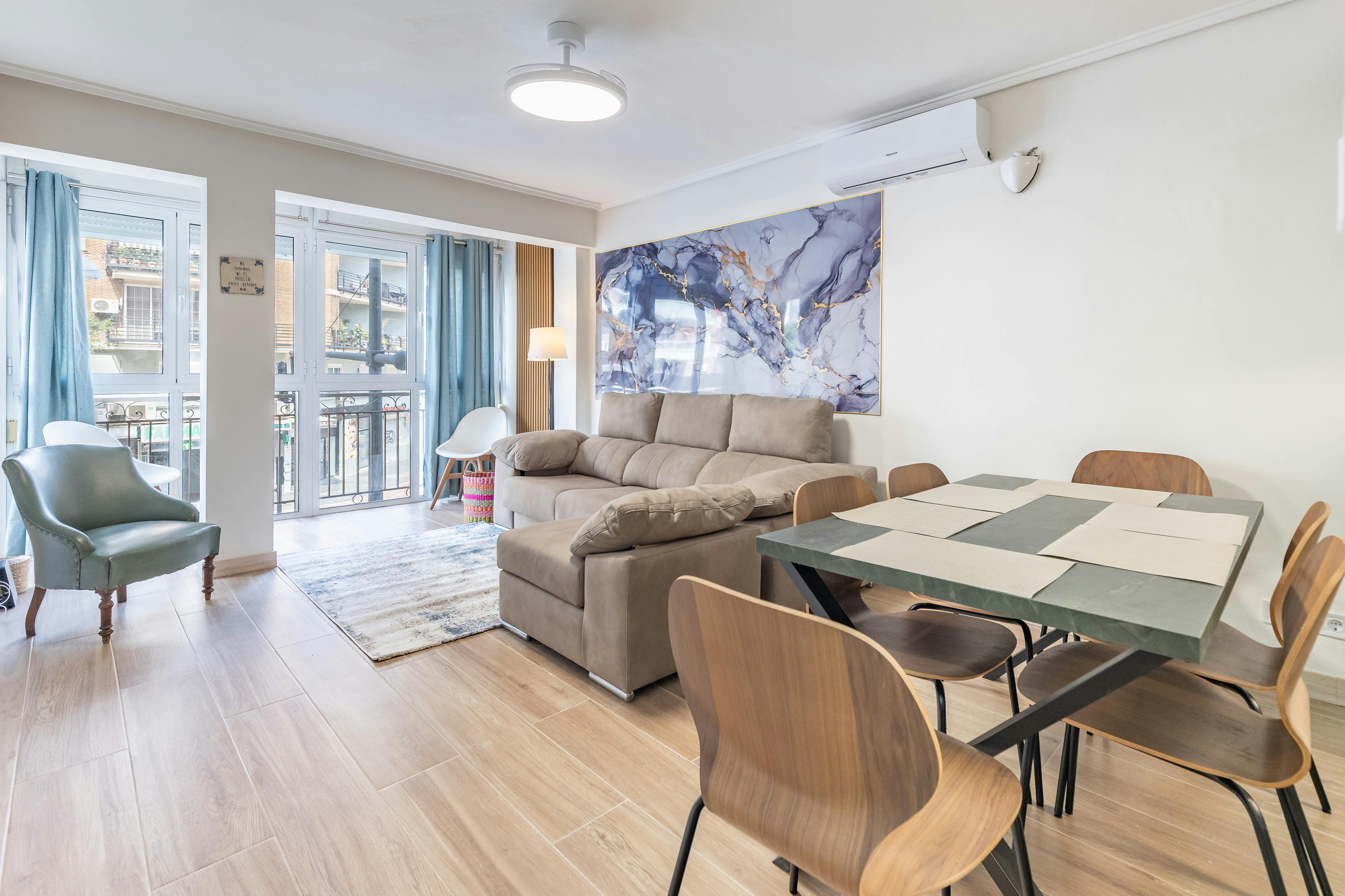 Avinguda de Peris i Valero, Valencia preview