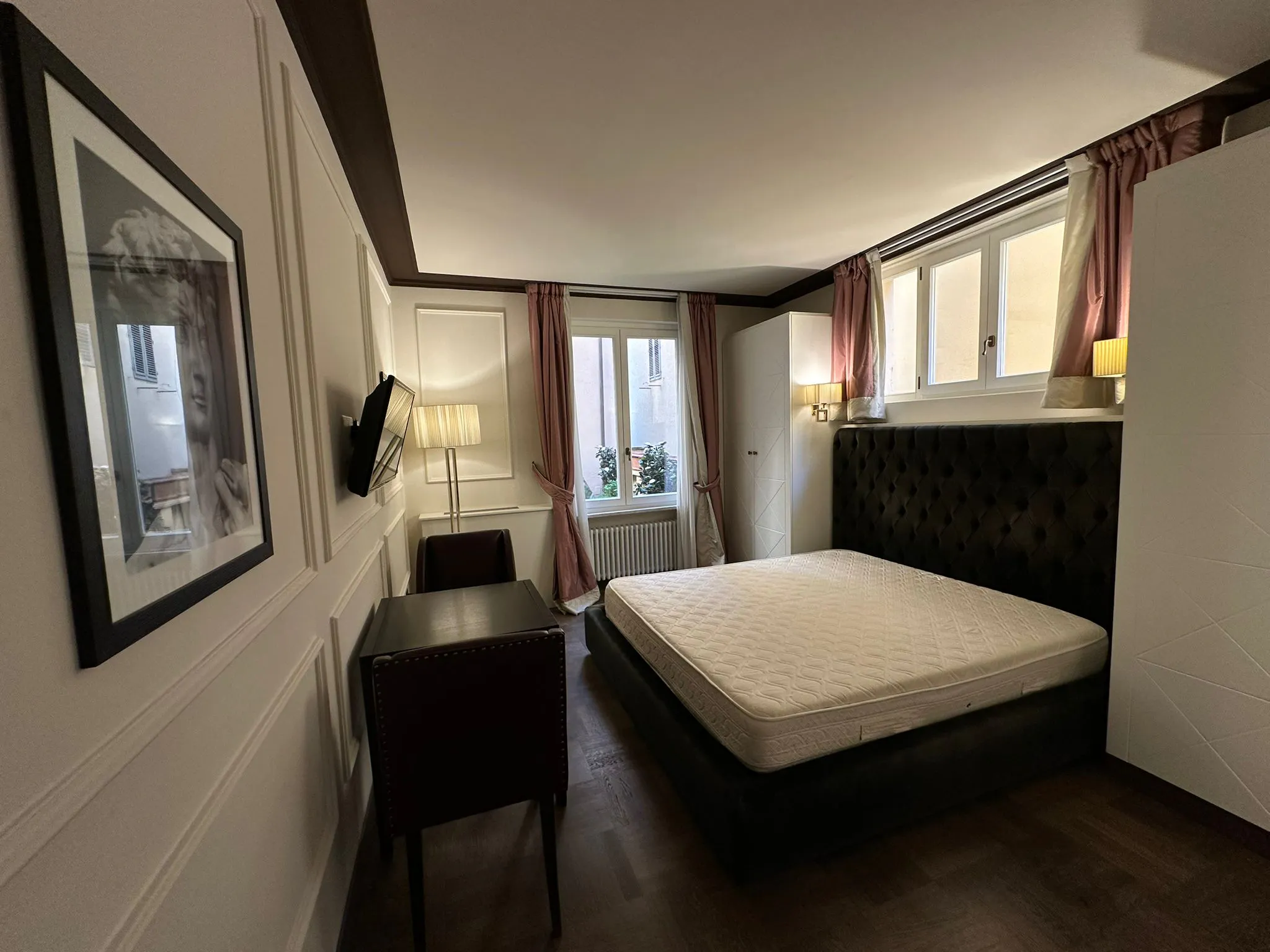 Via dei Brunelleschi, Florence preview