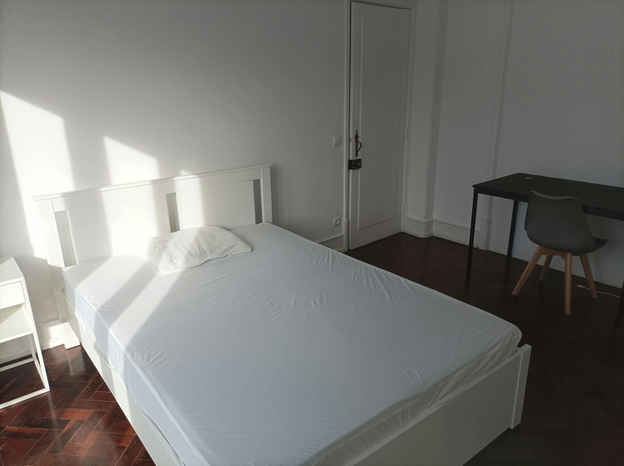 Avenida Almirante Gago Coutinho, Lisbon preview