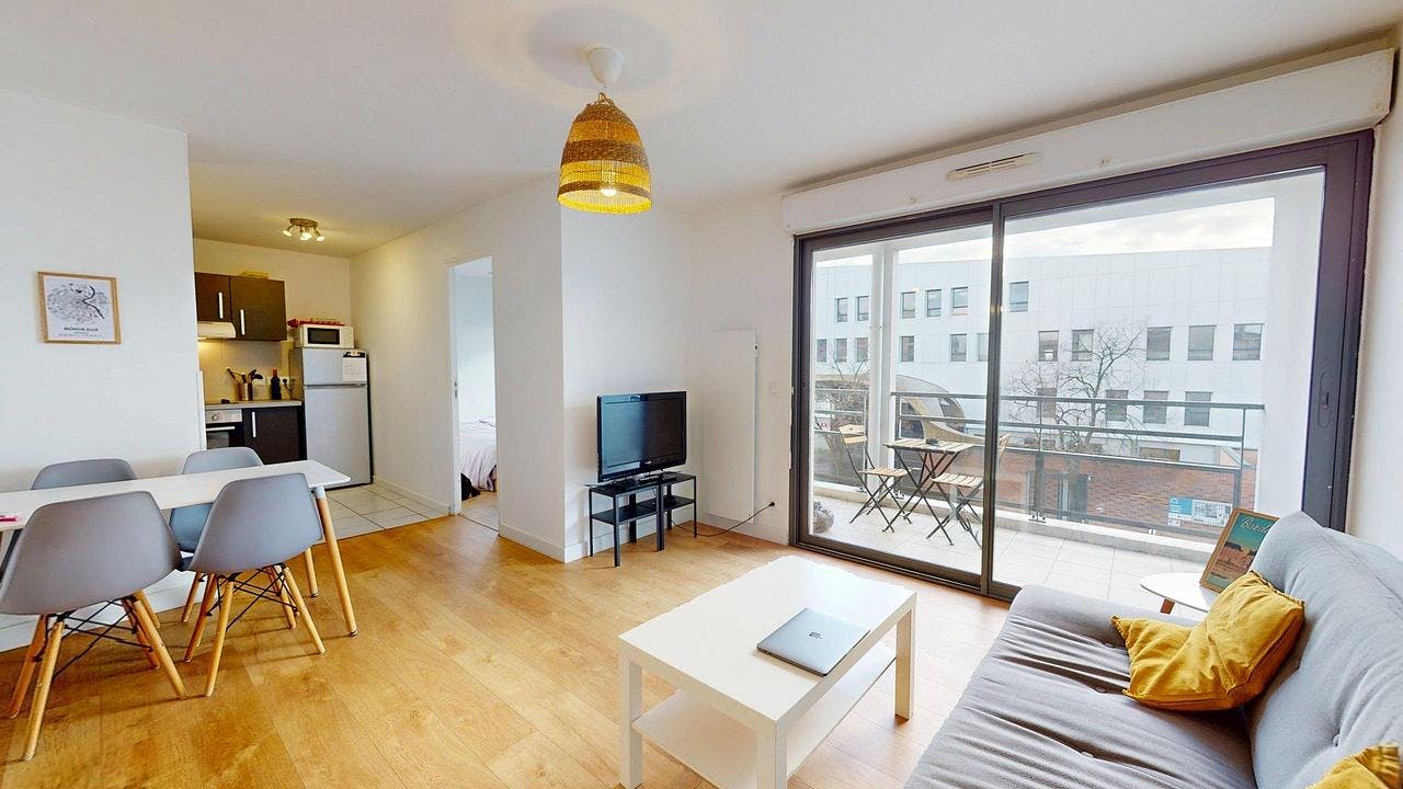 Cours Louis Fargue, Bordeaux preview