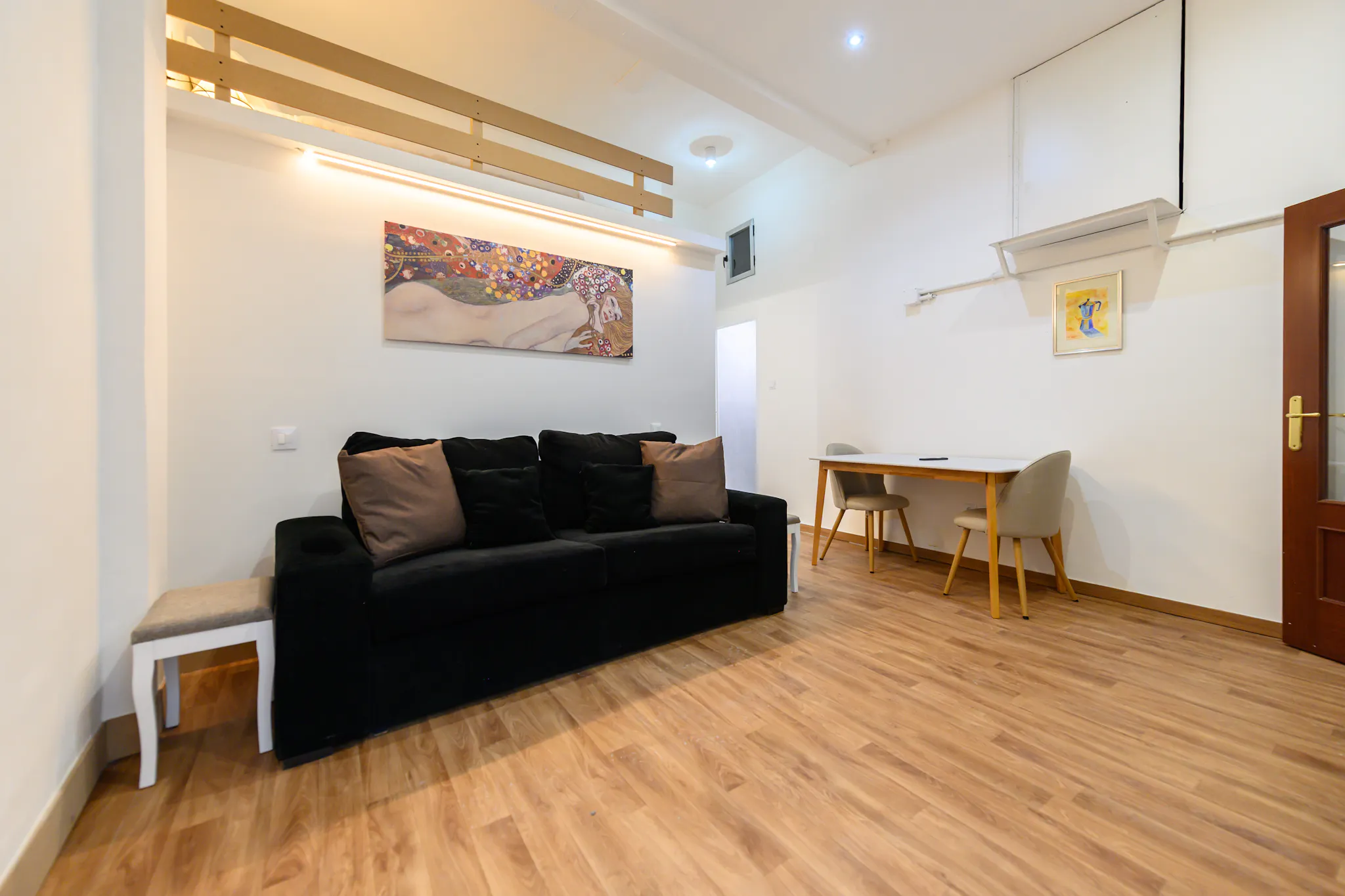 Calle de Casto Plasencia, Madrid preview