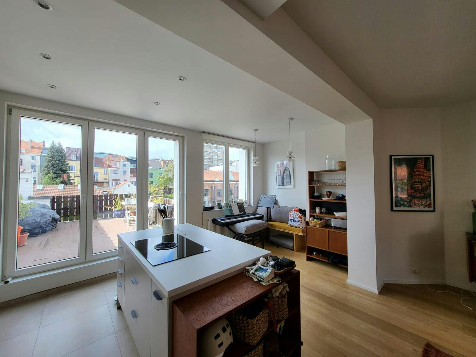 preview gallery tile