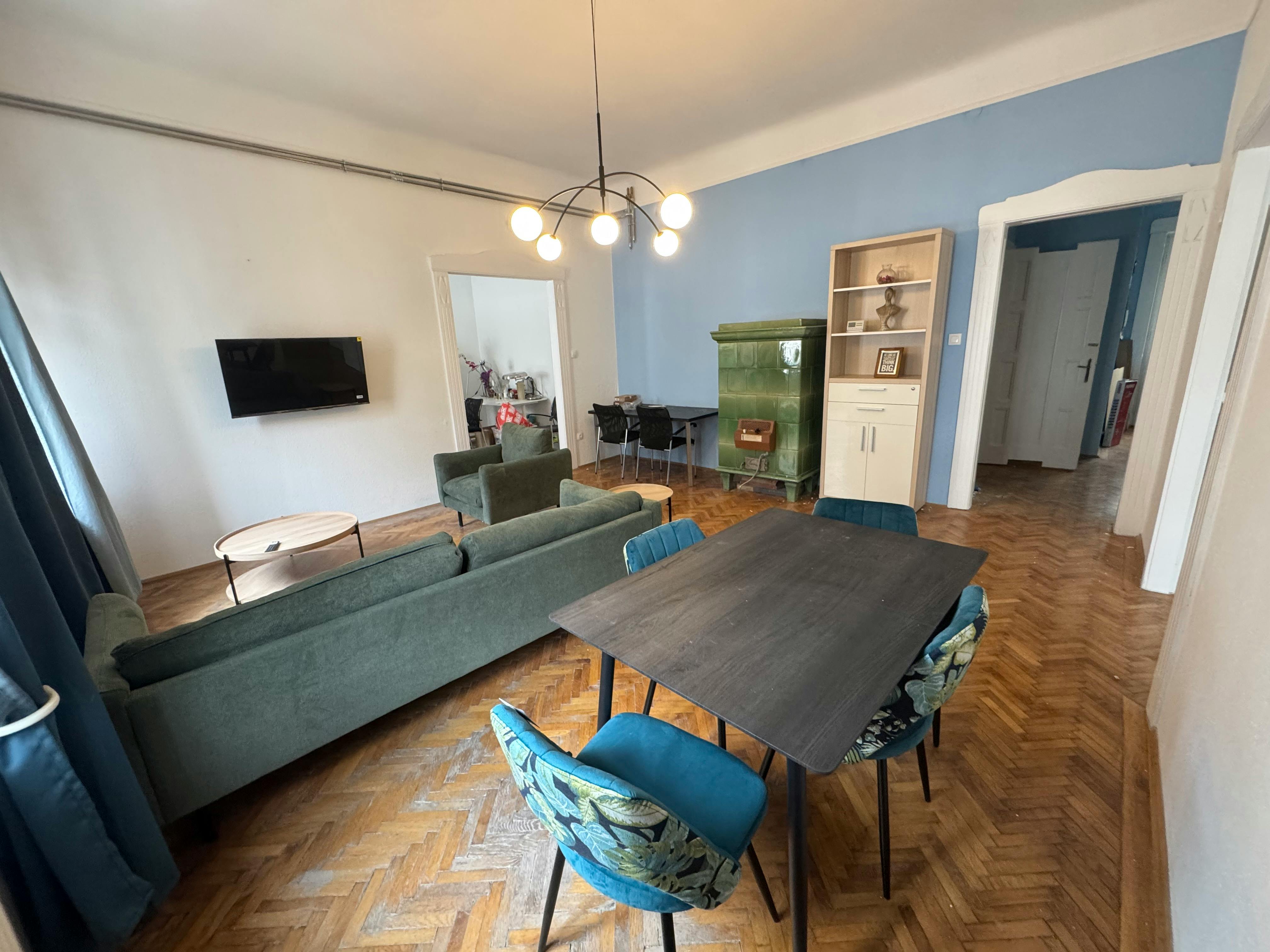 Kinizsi utca, Budapest preview