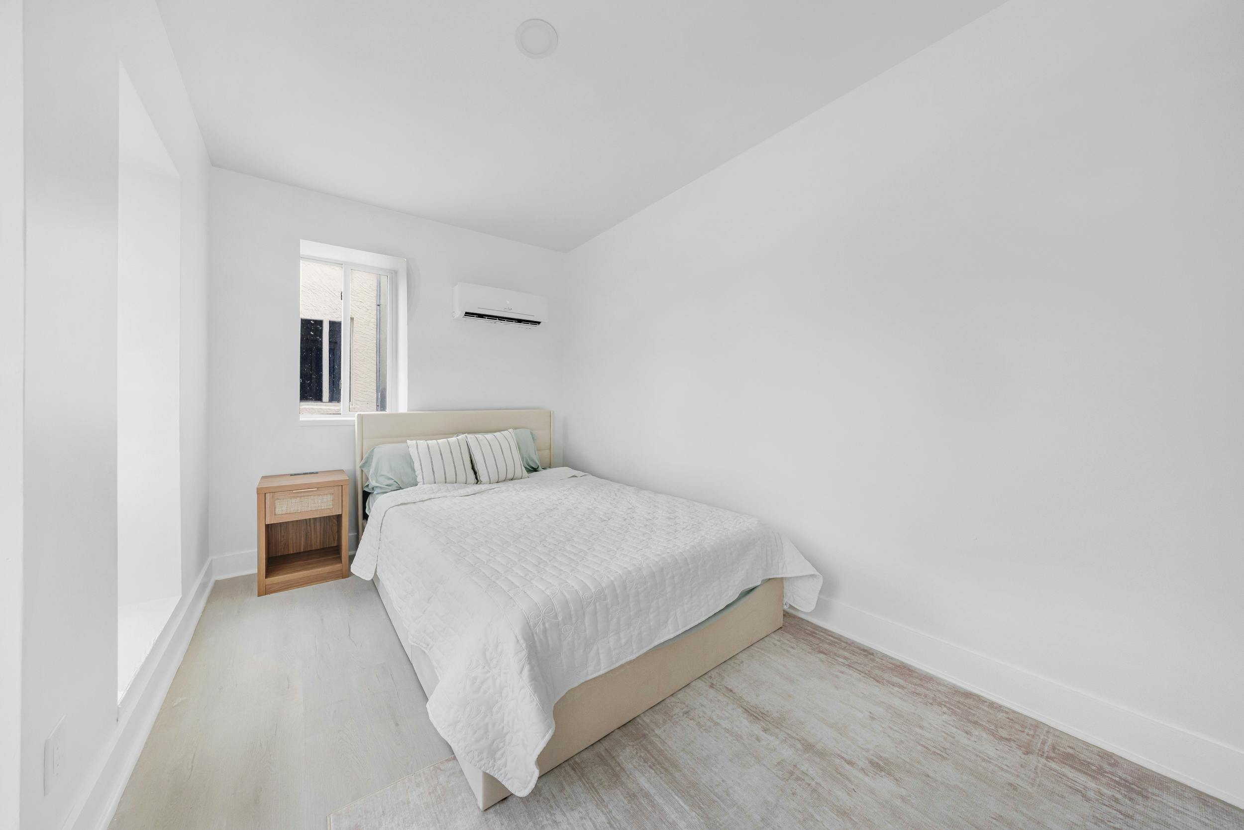 Private room for rent for $1,500 per month in Miami, Southwest 6th Street