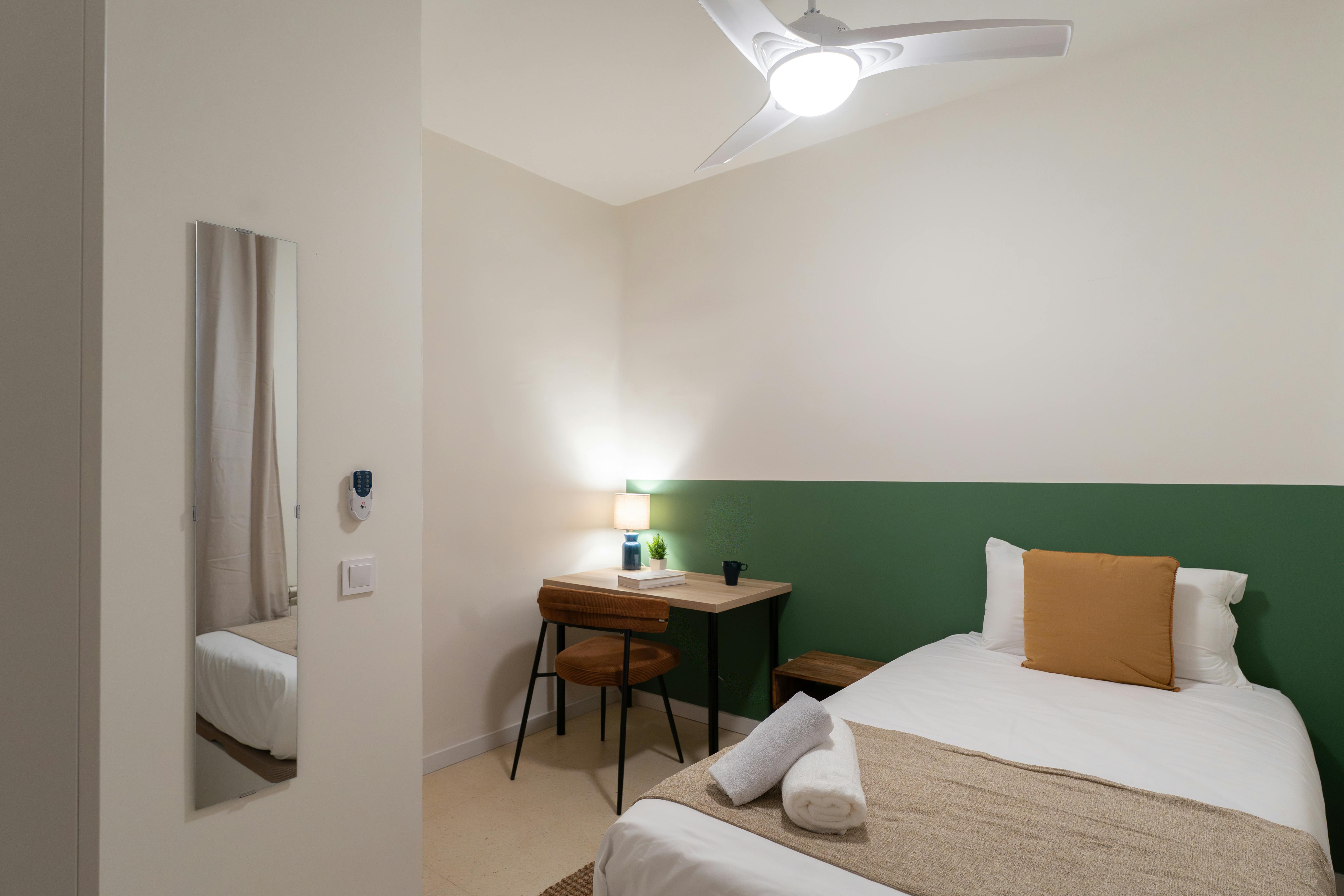 Calle de Fuencarral, Madrid preview