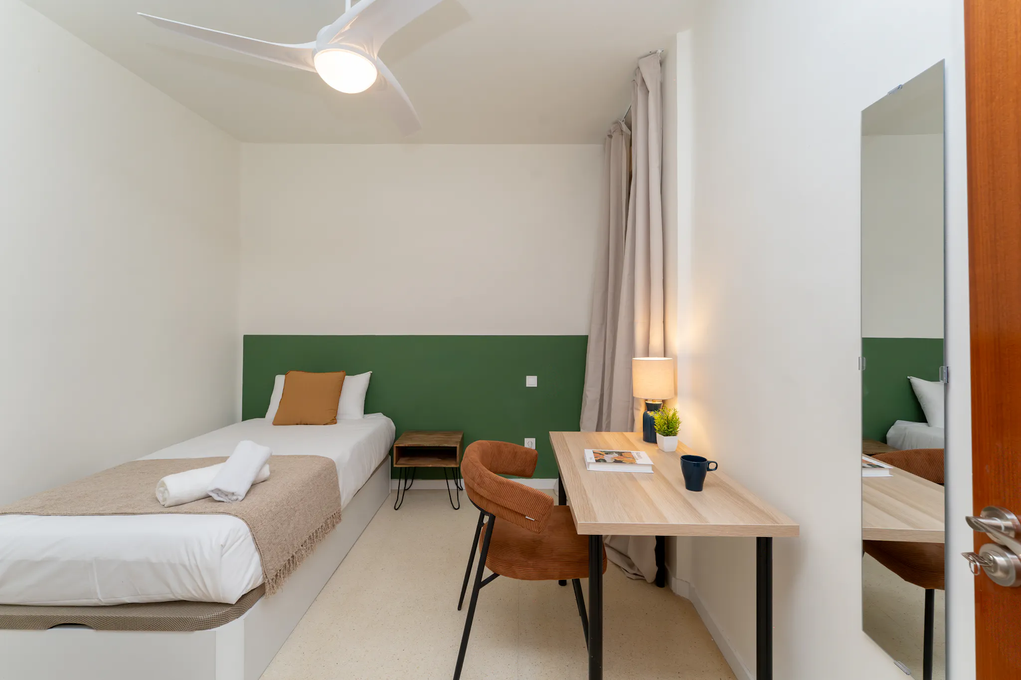 Calle de Fuencarral, Madrid preview