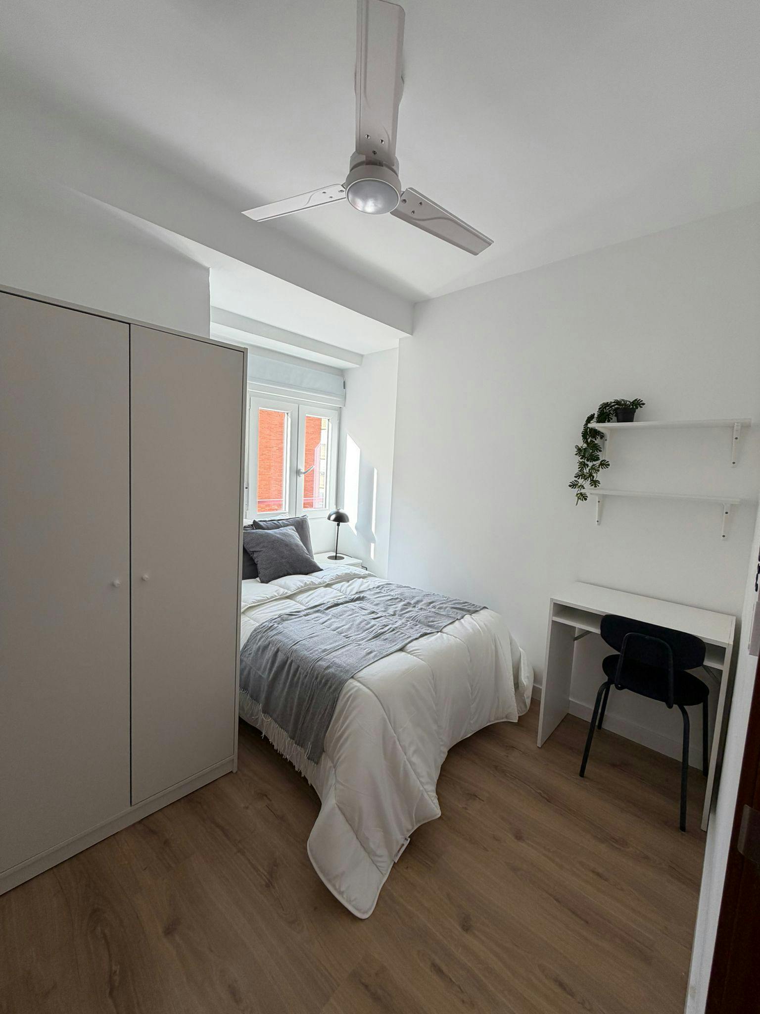 Private room for rent for €280 per month in Sedaví, Carrer de València
