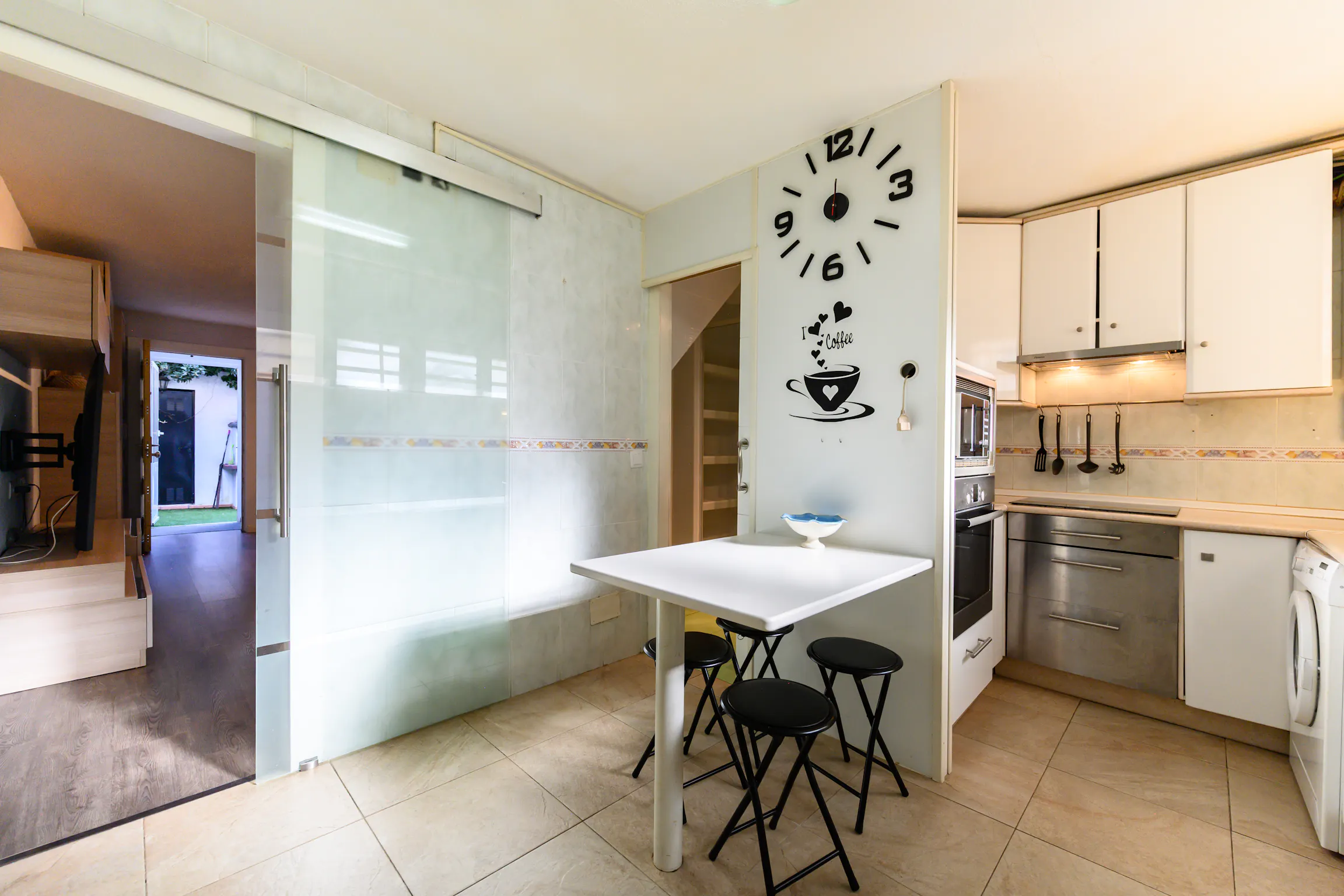 3-Bedroom House in Calle de Sabadell, Madrid (1697587) ROOM 3