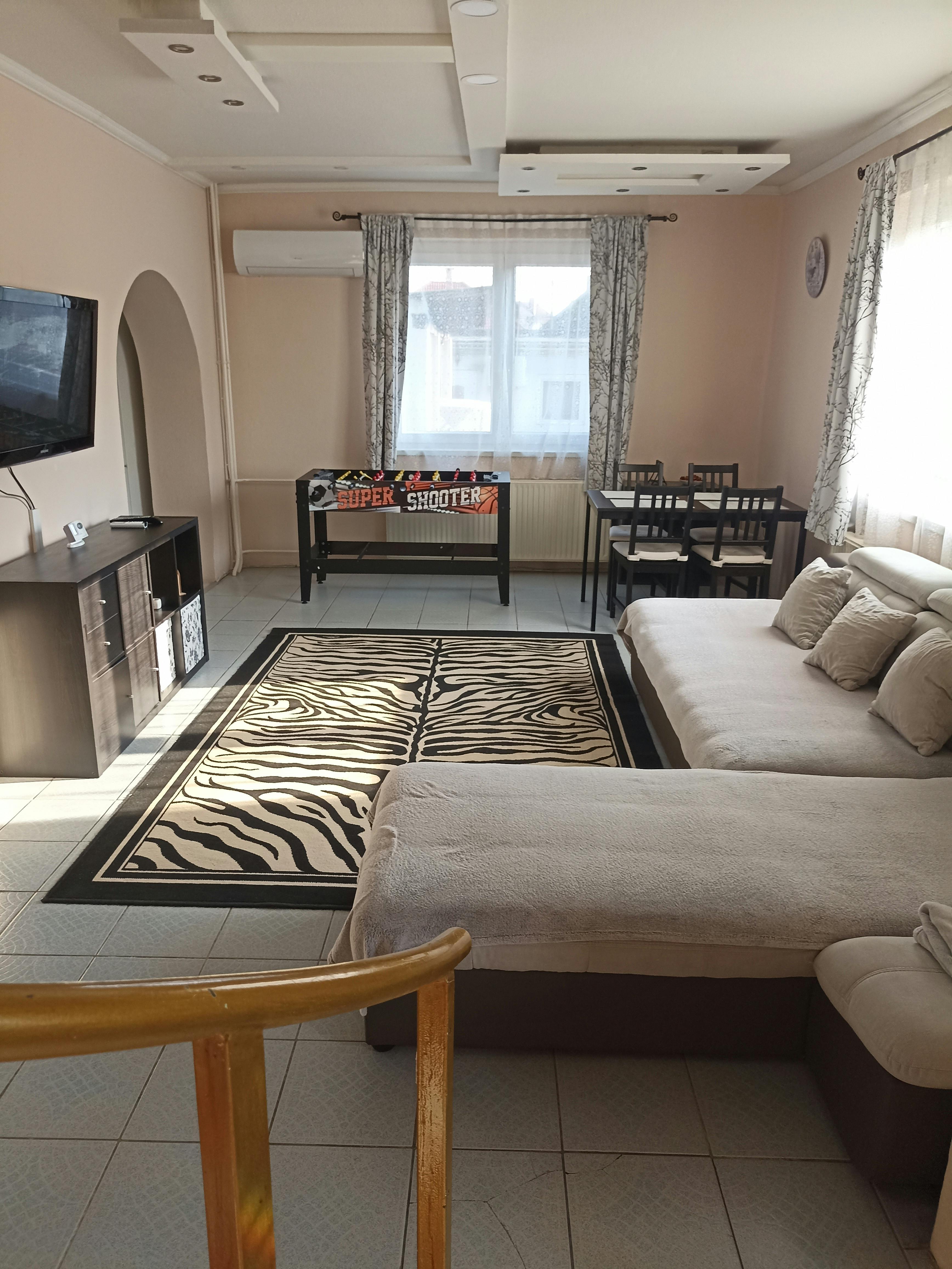 Haus zu mieten für 631.305 HUF pro Monat in Vecsés, Toldy Ferenc utca