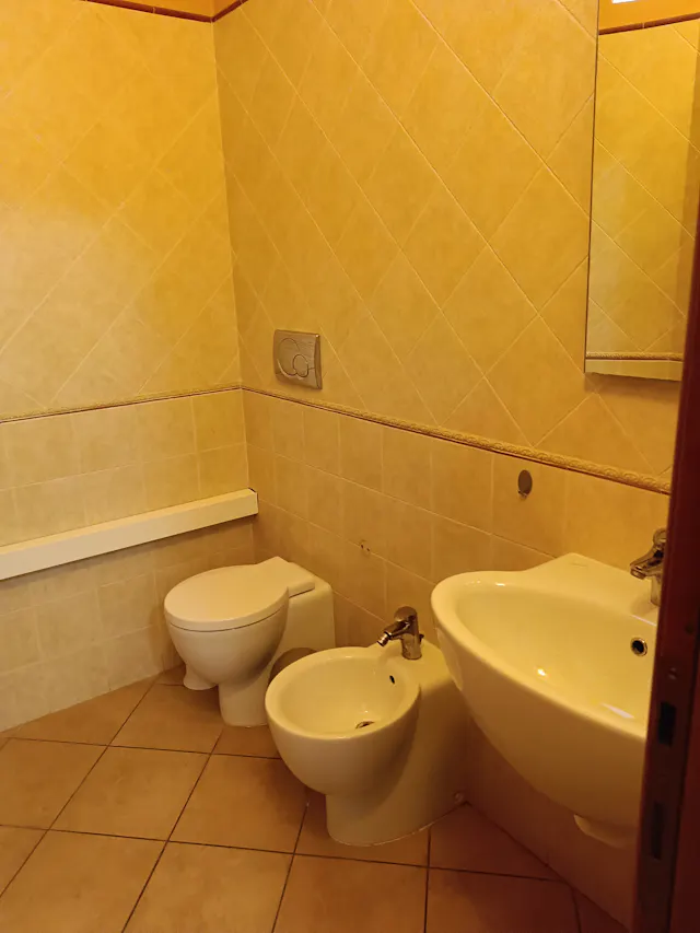 Private room in Via Sirai, Cagliari room image 6