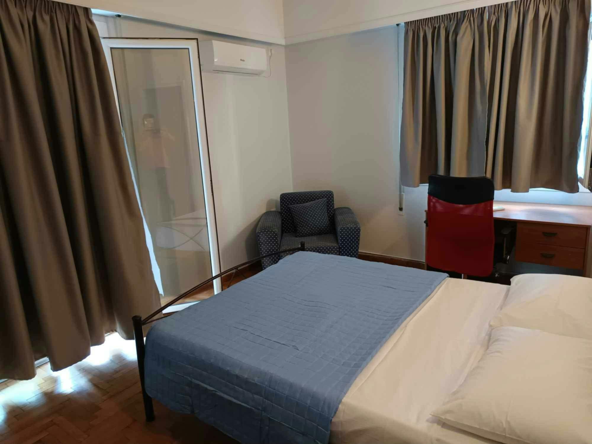 Pipinou, Athina preview