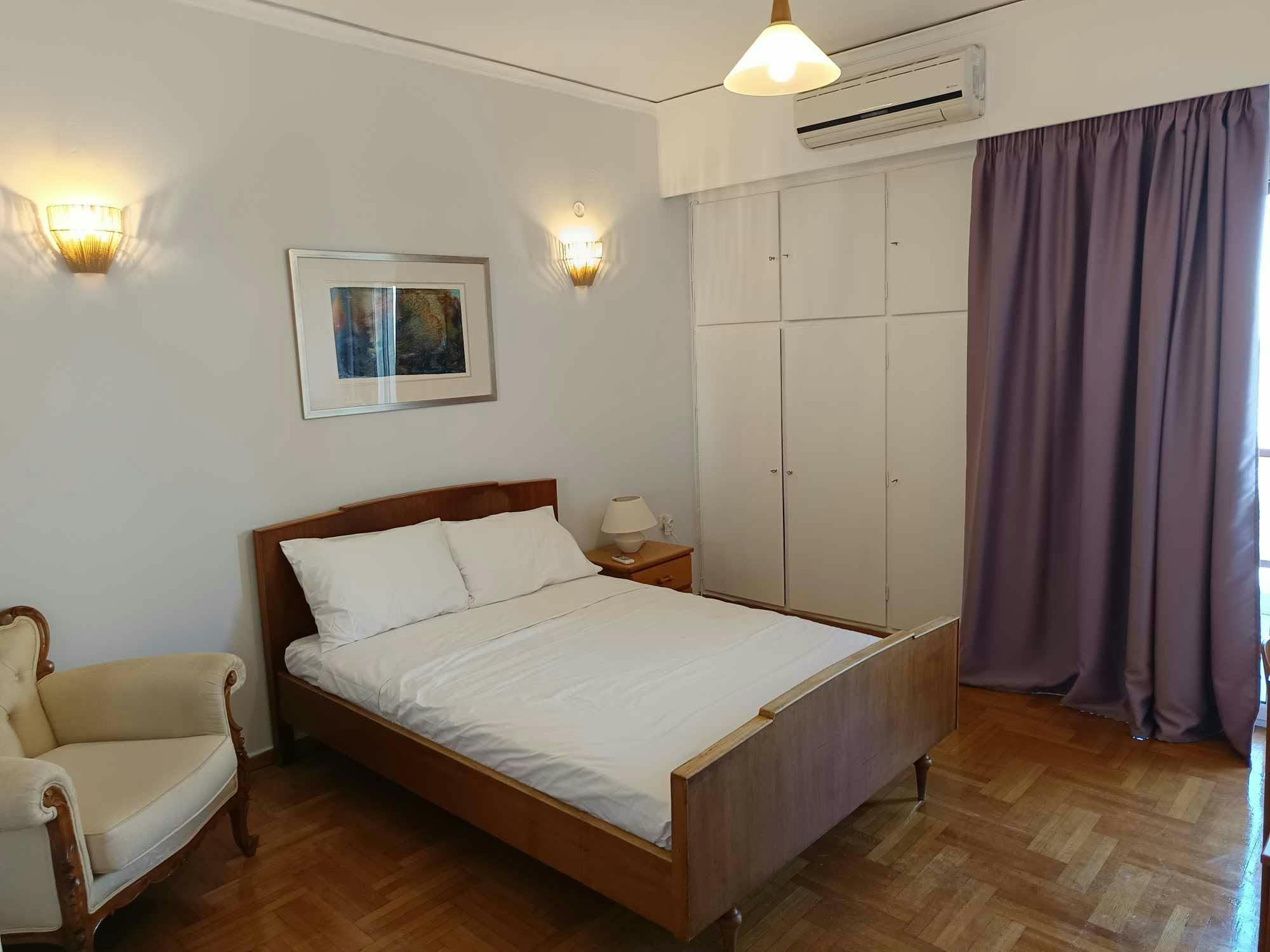 Private room for rent for €380 per month in Athina, 3is Septemvriou