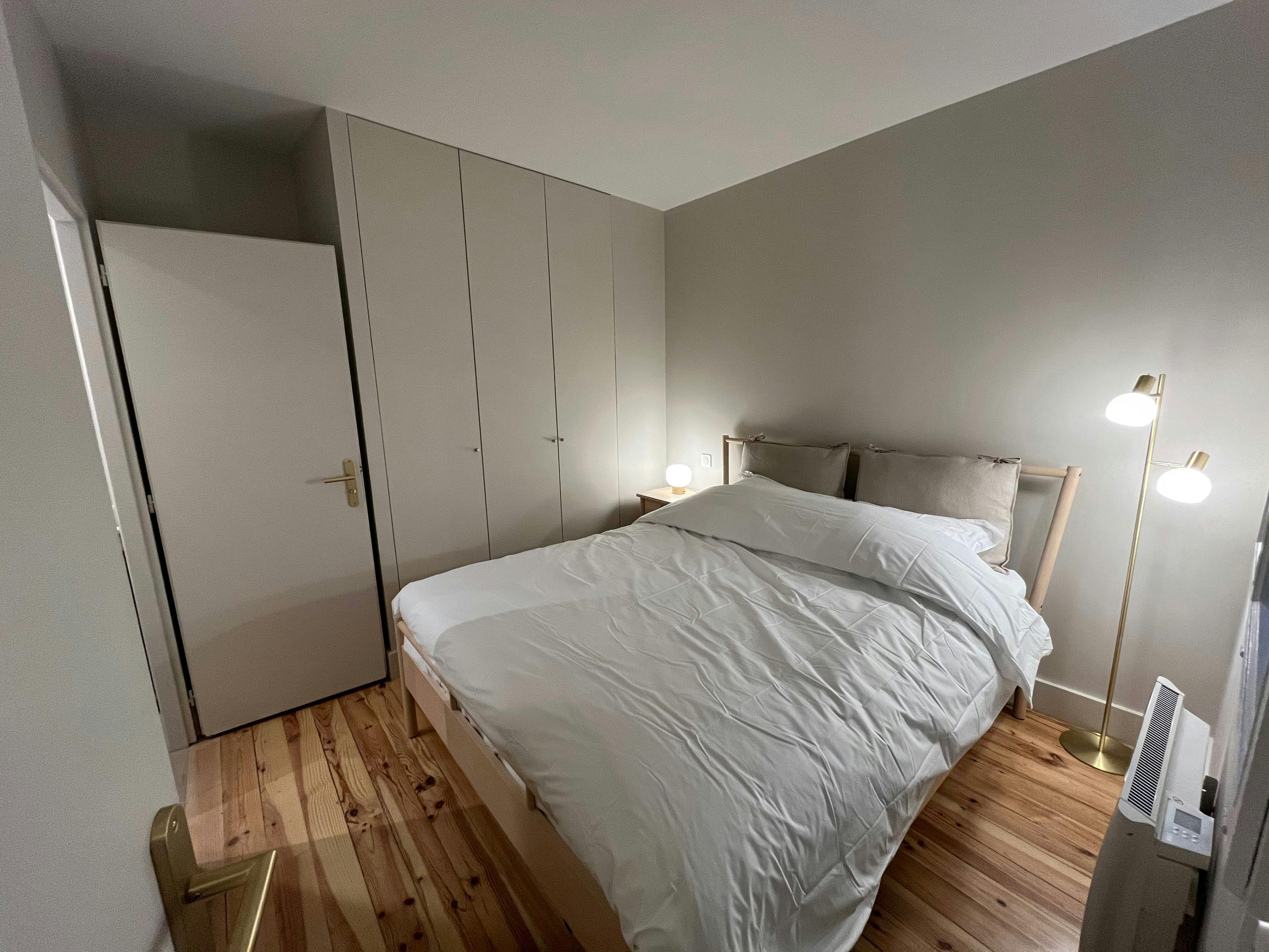Apartment Bordeaux, 1 bed — photo 8