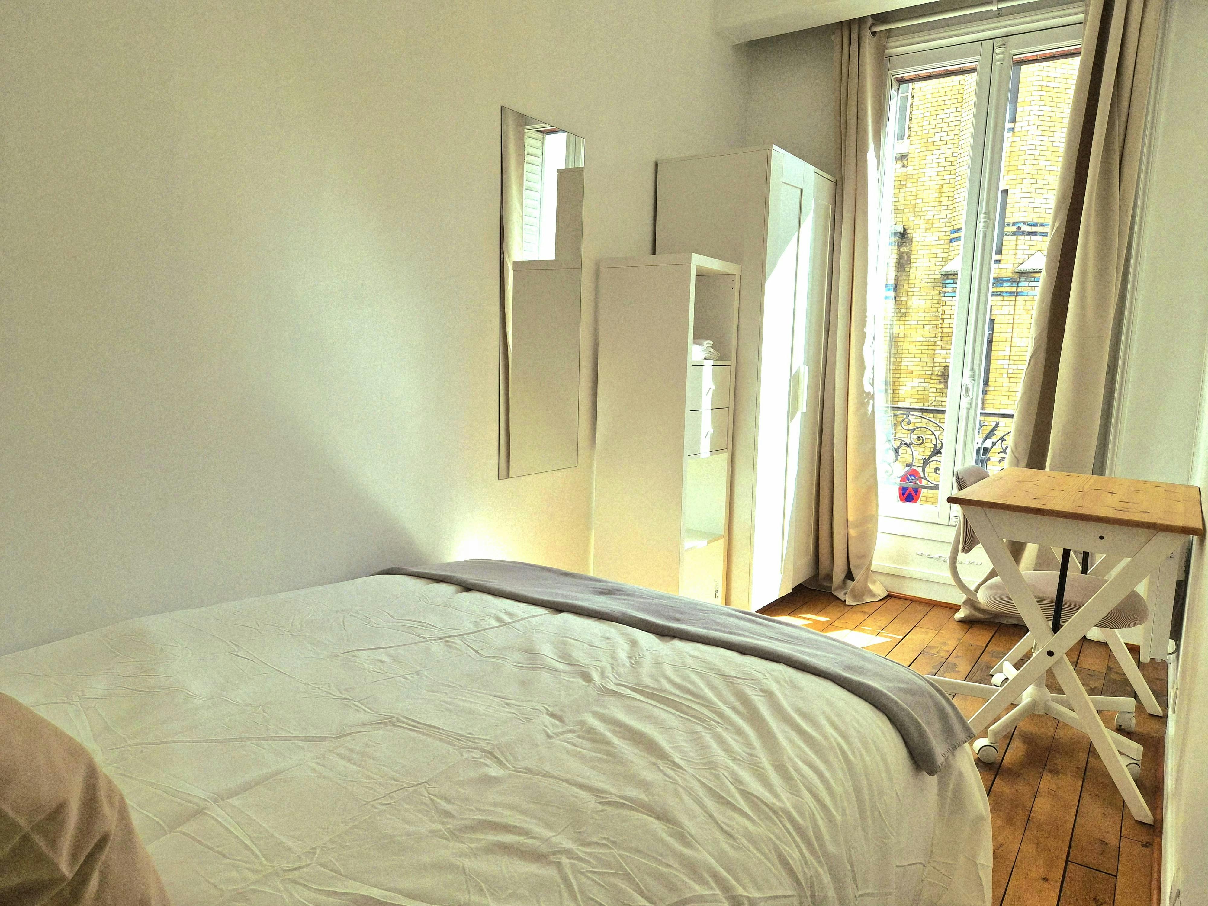 Single room Paris, 1 bed, 10m² — photo 6