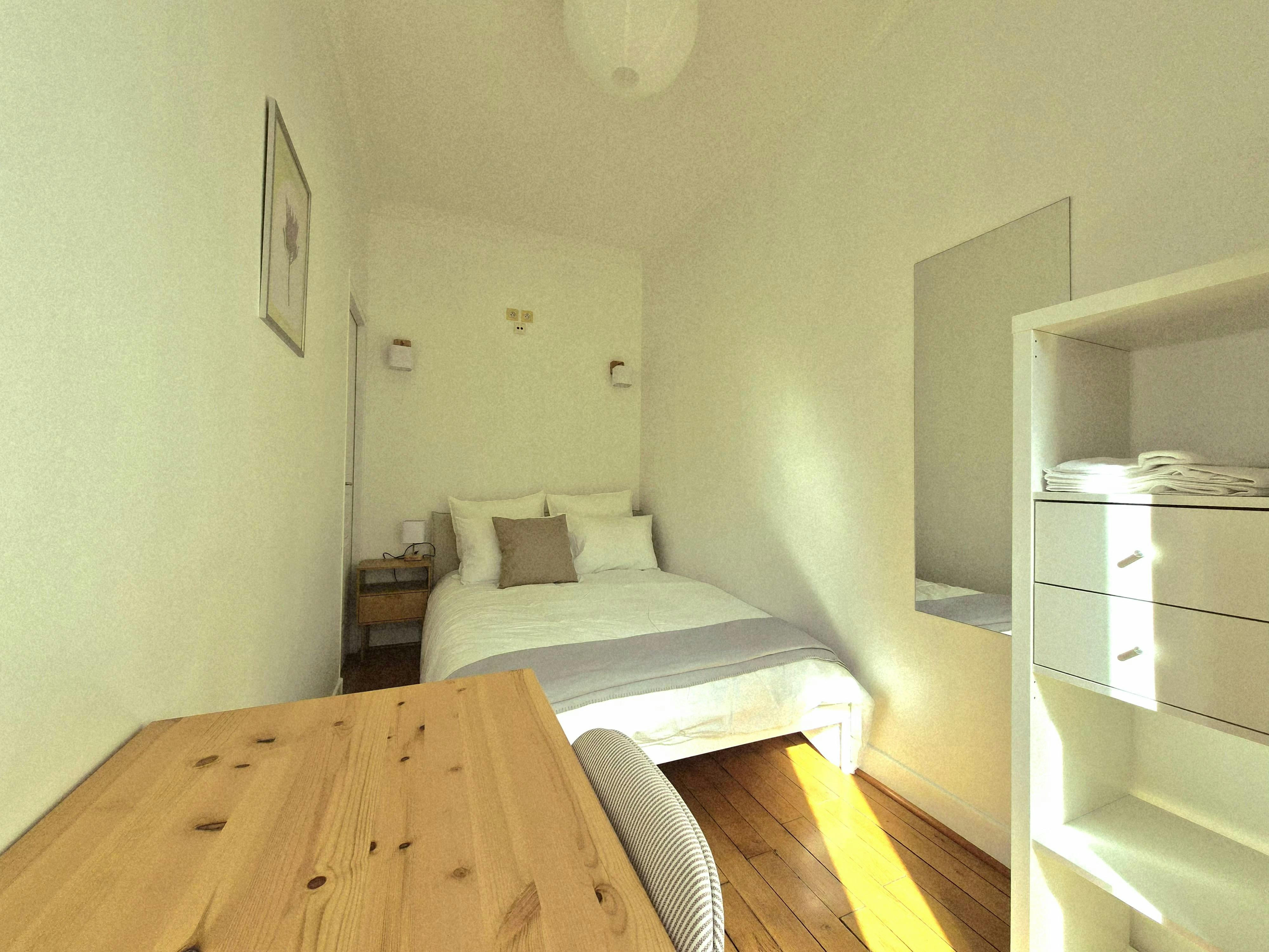 Single room Paris, 1 bed, 10m² — photo 7
