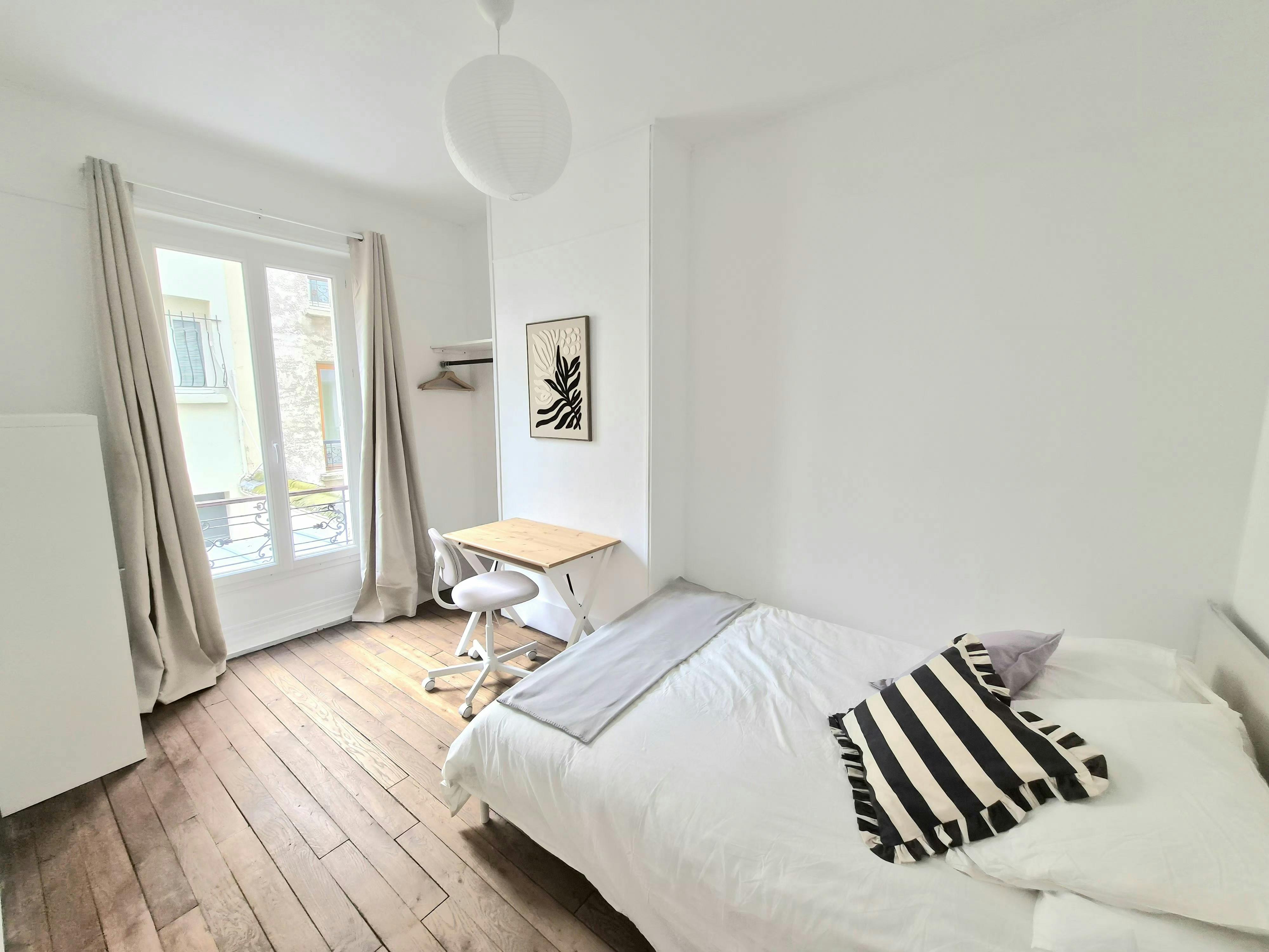 Rue Pouchet, Paris preview