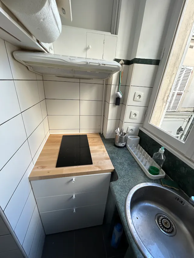Private room in Rue Pouchet, Paris (1697714) room image 6