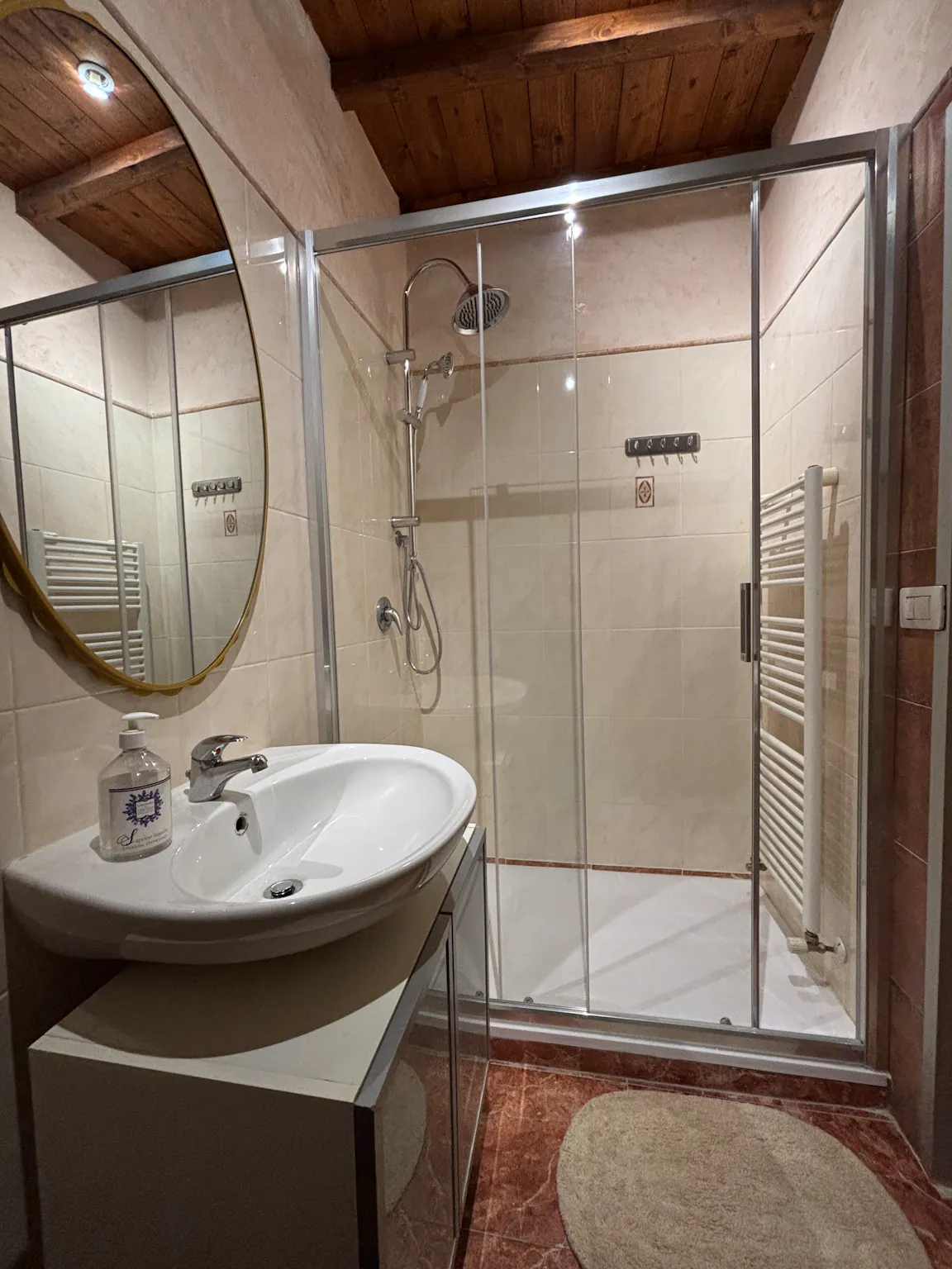 1-Bedroom Apartment in Via Guelfa, Florence (1697716) ROOM 1