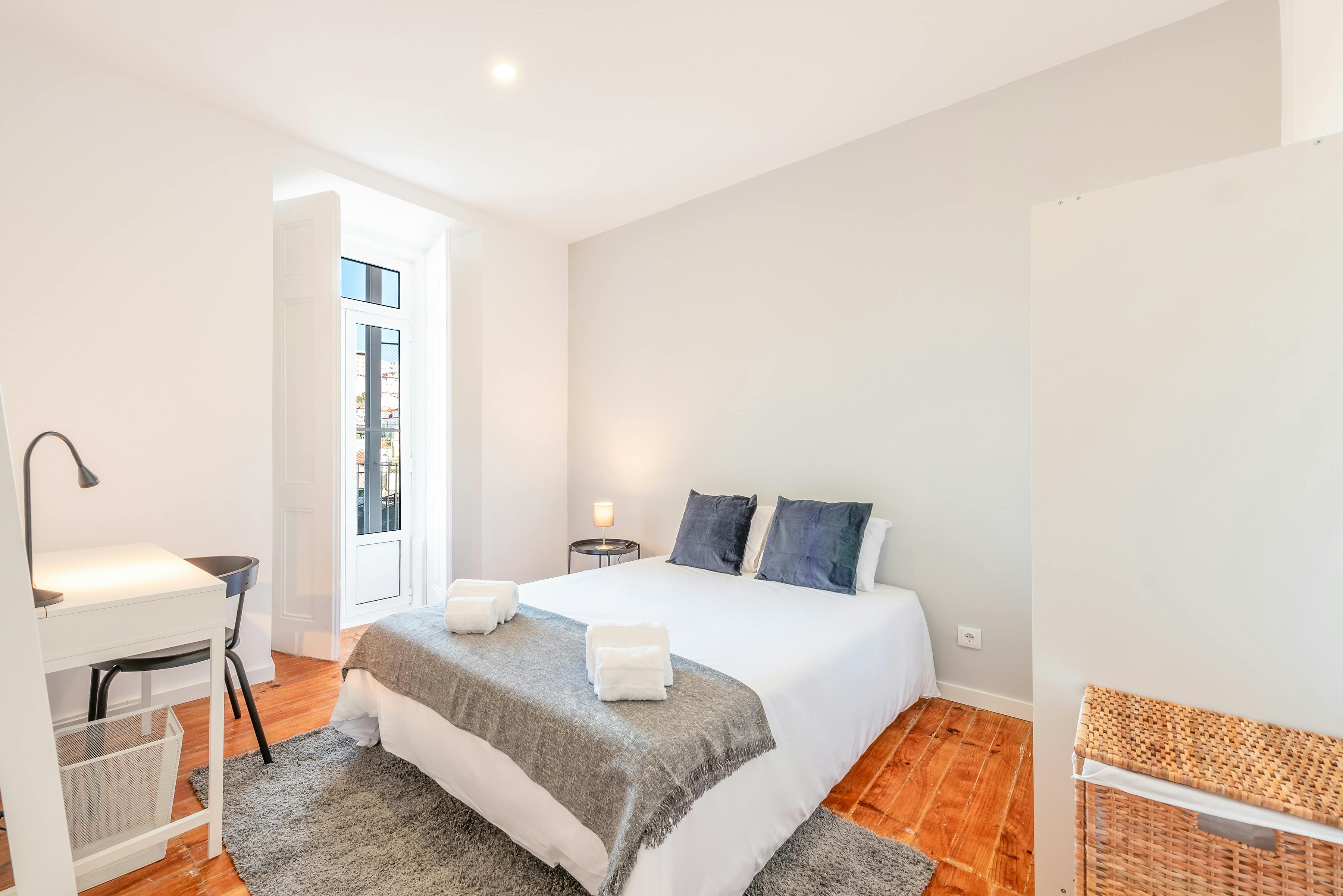 Chambre privée à louer pour 700 €/mois à Lisbon, Escadinhas da Saúde