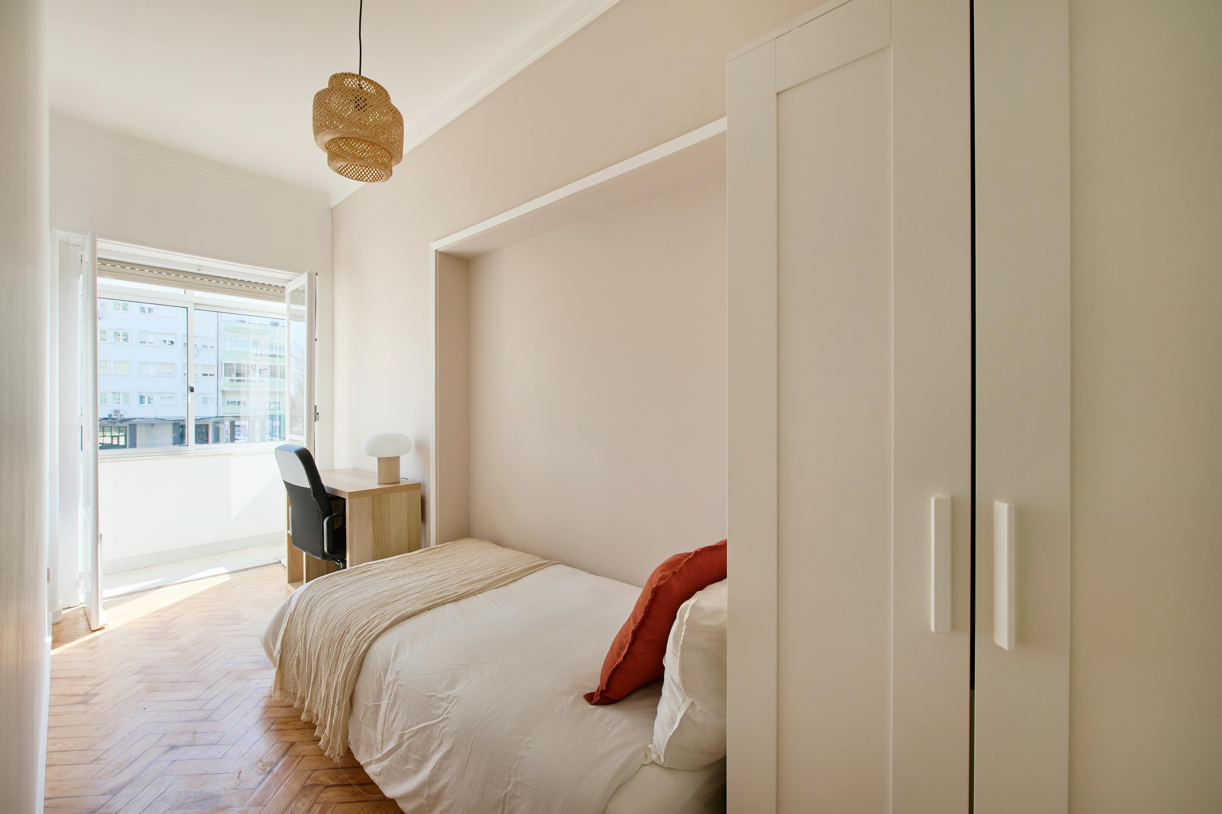 Avenida dos Estados Unidos da América, Lisbon preview