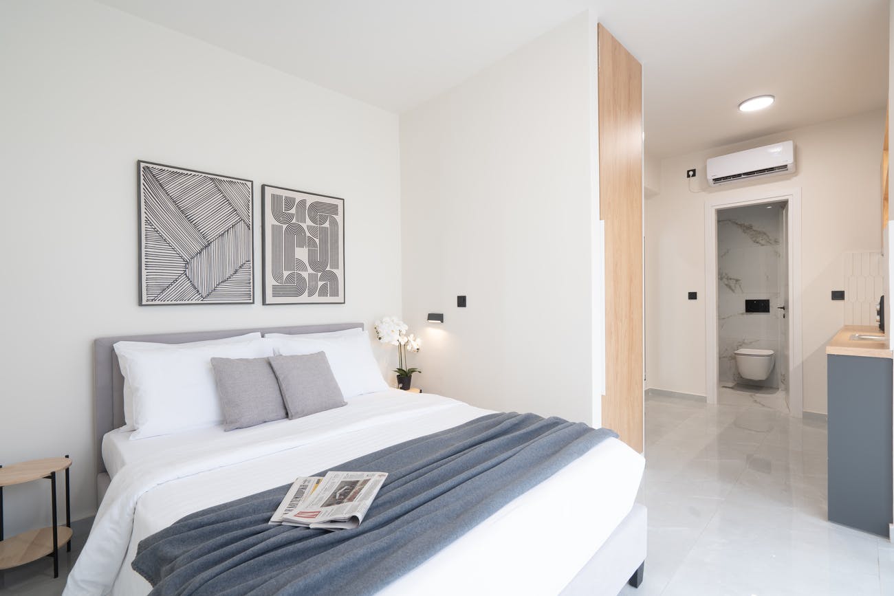 Studio for rent for €1,000 per month in Athina, Serron