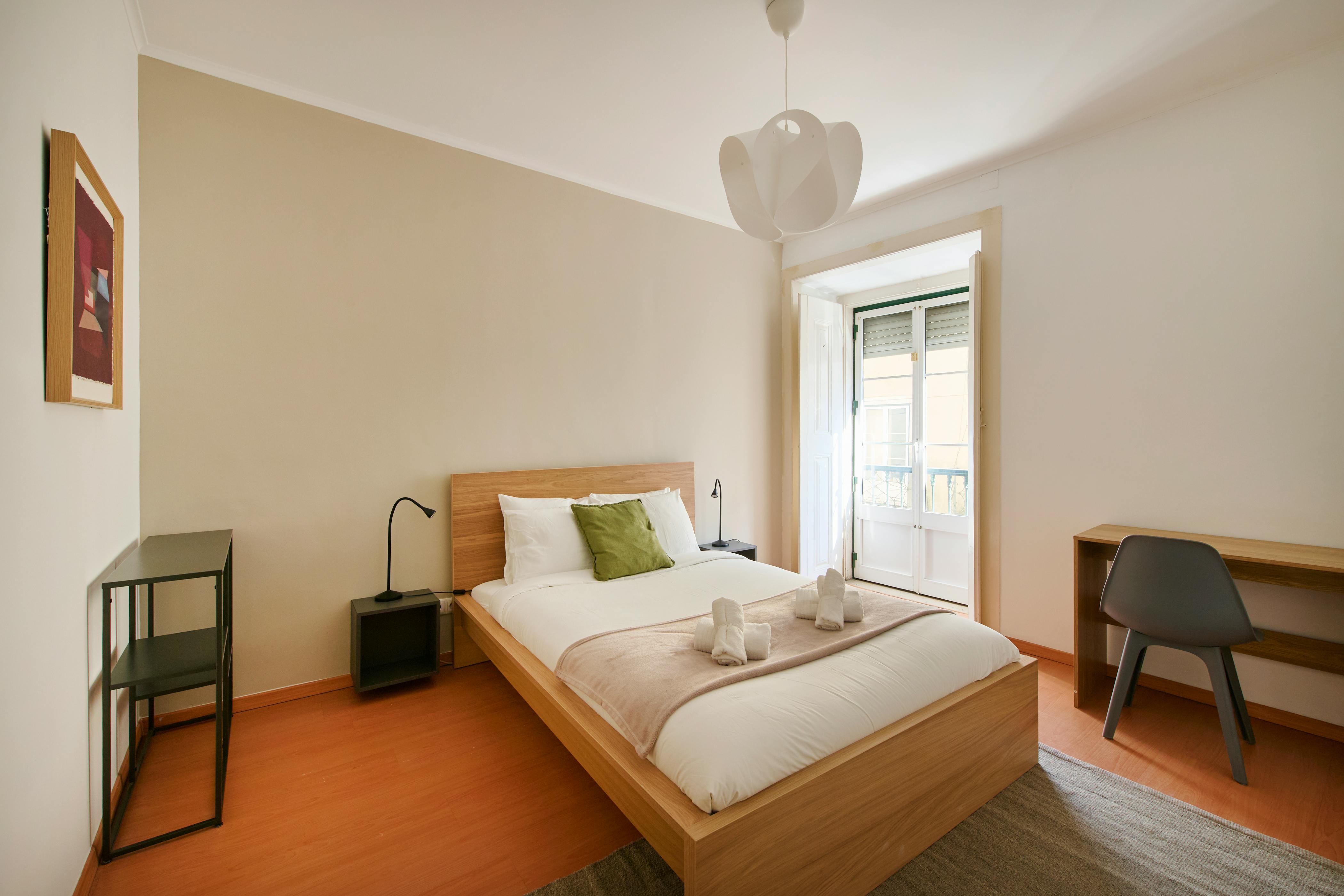 Rua de São Bento, Lisbon preview