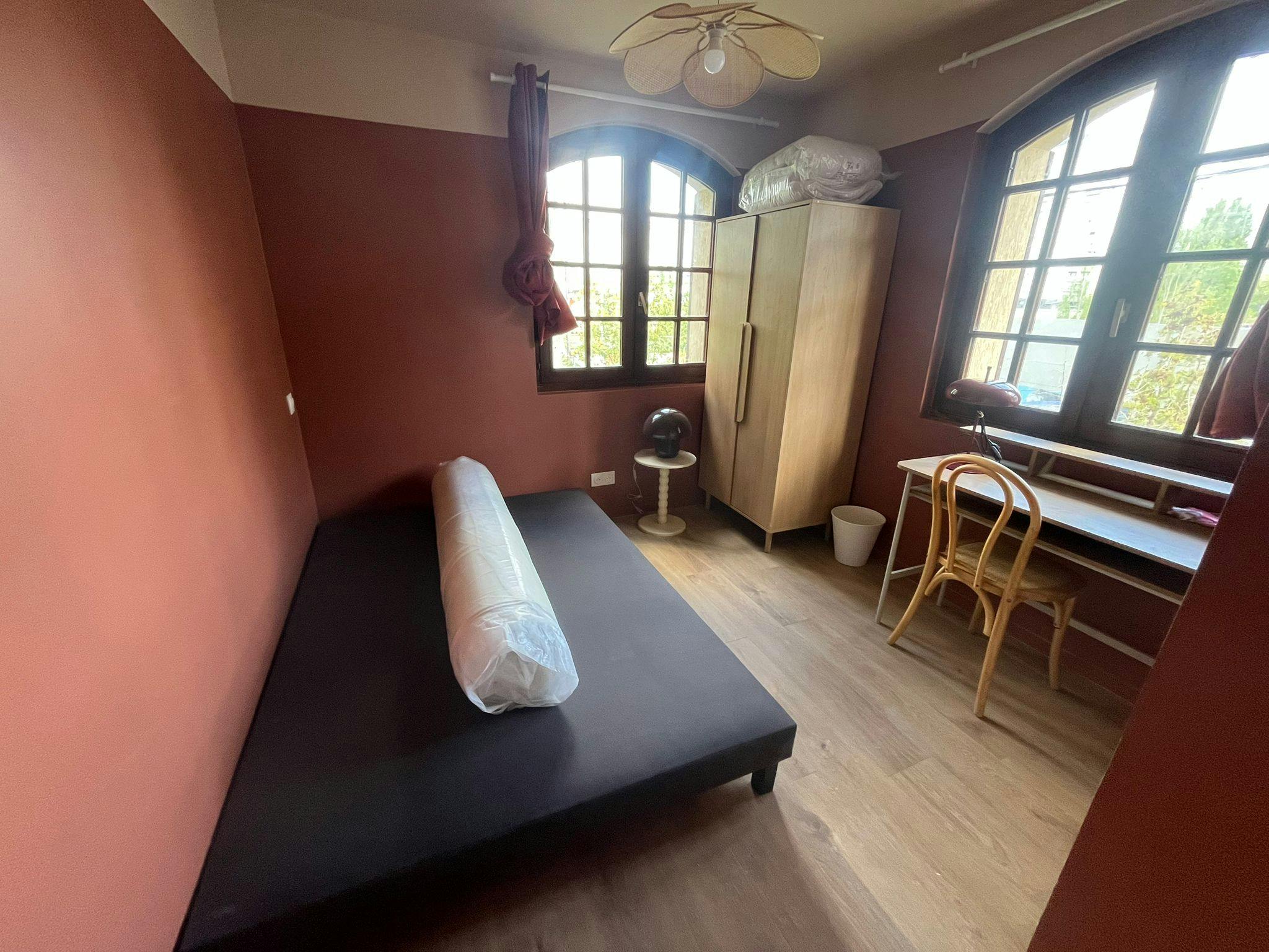 Quai de Halage, Créteil preview