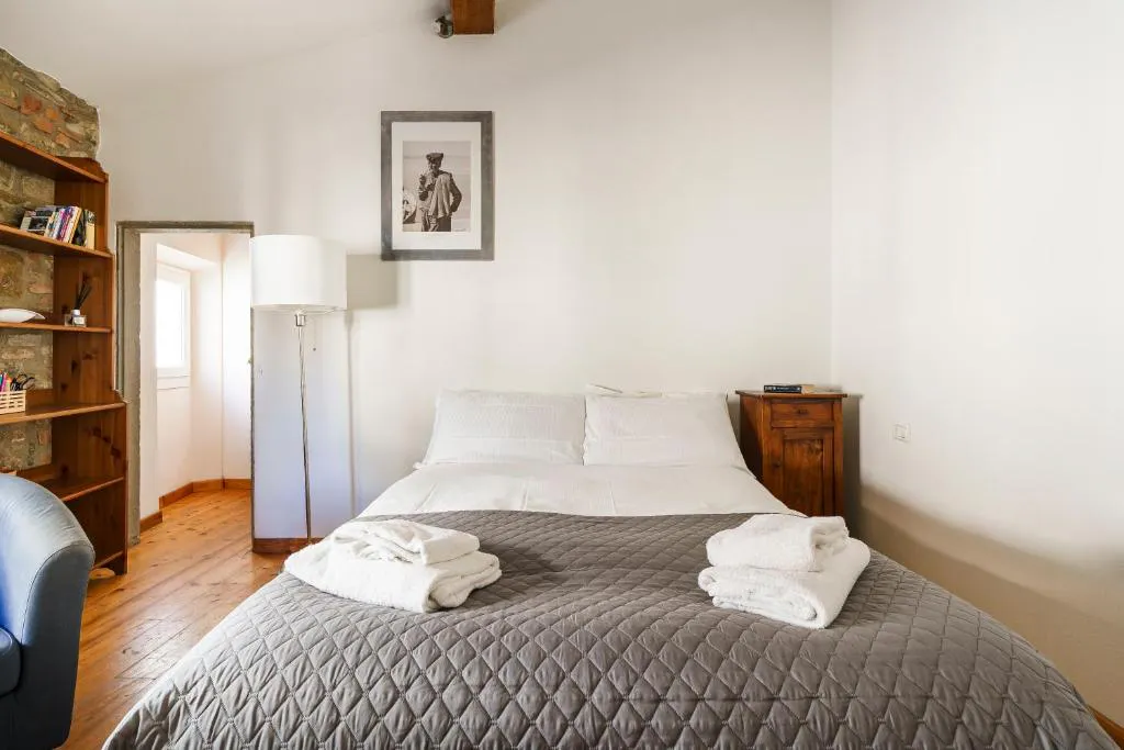 1-Bedroom Apartment in Via di San Pier Maggiore, Florence (1697940) ROOM 2
