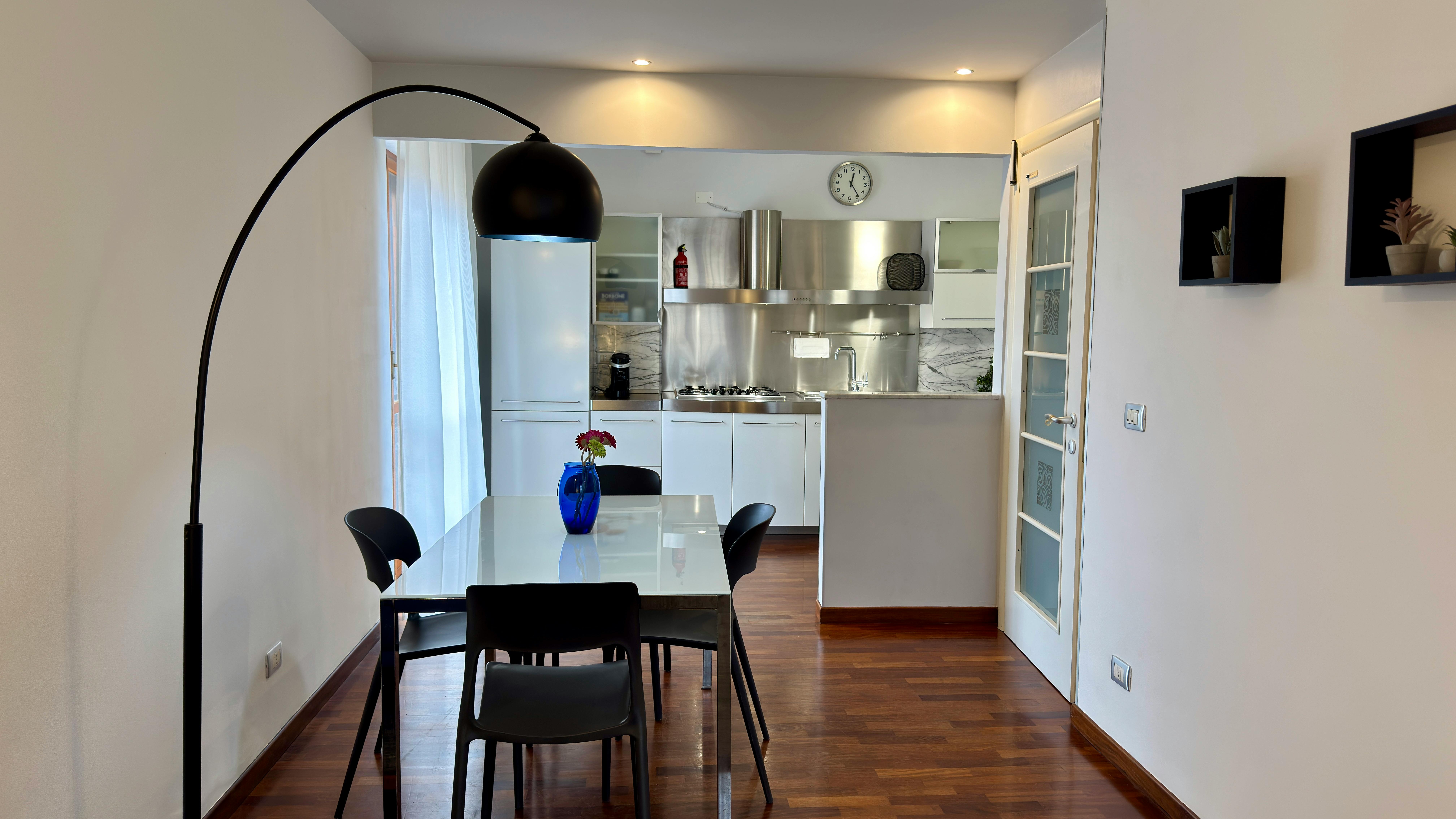 Apartment for rent for €1,250 per month in Siracusa, Viale Epipoli