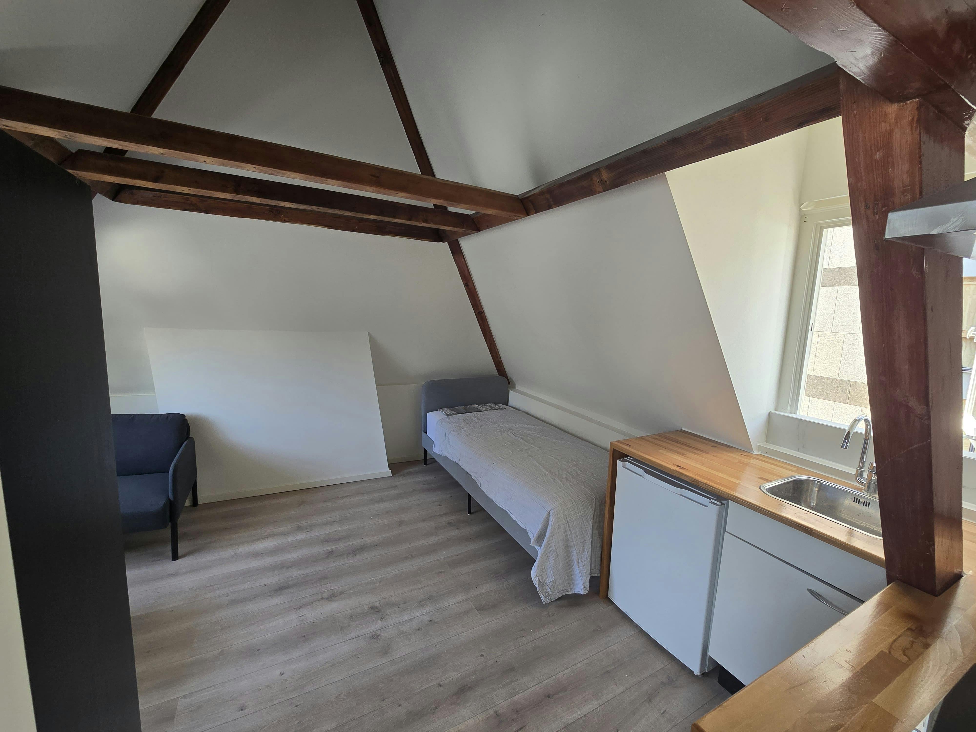Studio para alugar por € 1.400 por mês em The Hague, Lange Poten