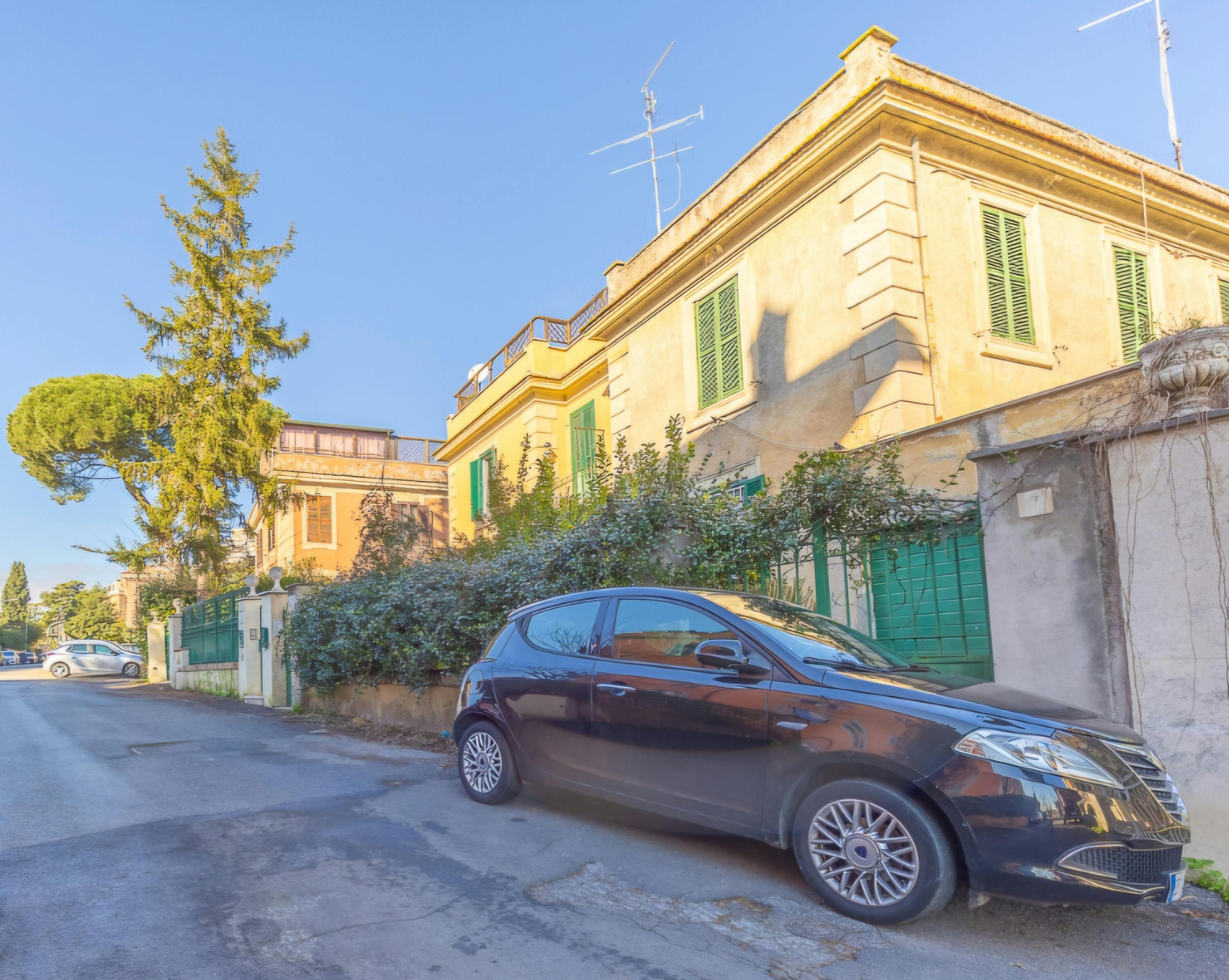 Appartamento in affitto a 1400 € al mese a Rome, Via Monte Nevoso