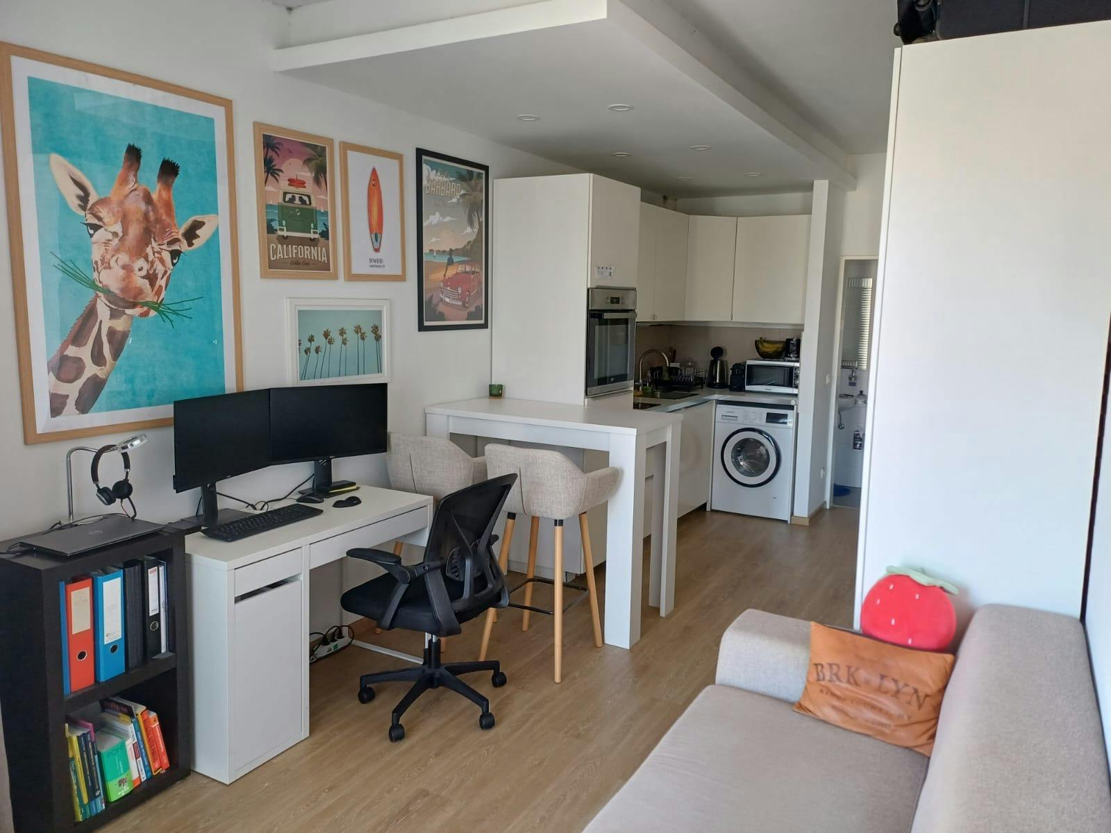 单间公寓 正在以 €1,000 的月租出租，其位于 Neufahrn bei Freising, Bahnhofstraße