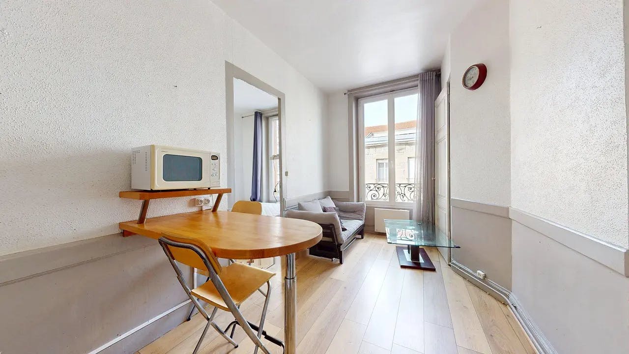 Apartamento en alquiler por 450 € al mes en Saint-Étienne, Rue Clovis Hugues