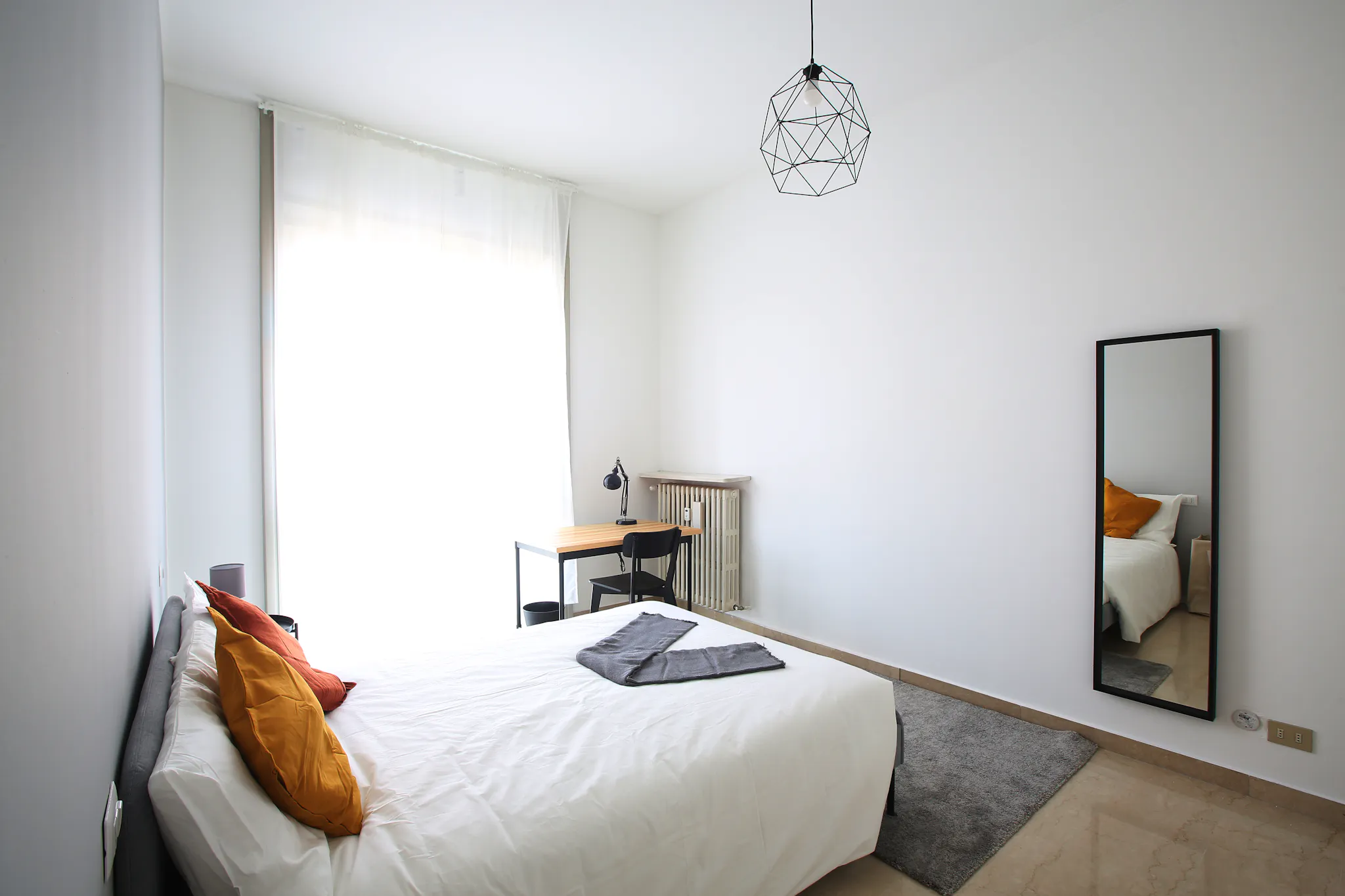 Corso San Gottardo, Milan preview