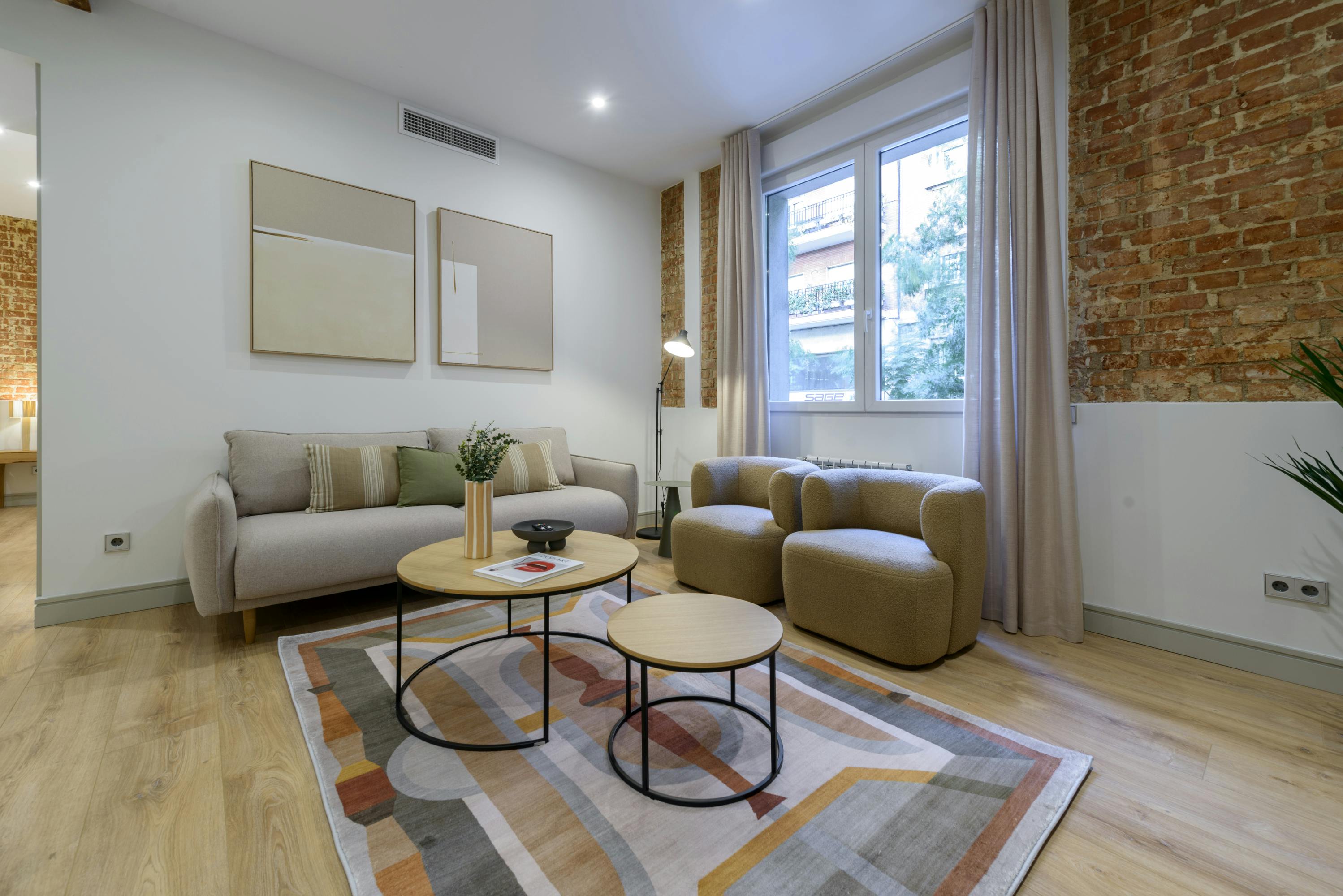 Calle de Manuel Cortina, Madrid preview