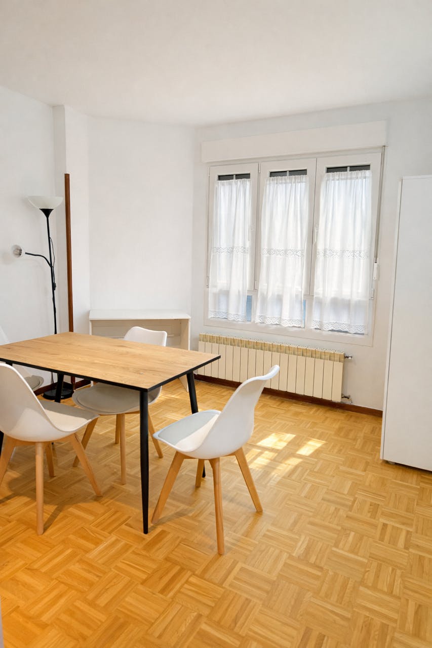 Apartamento en alquiler por 1500 € al mes en Gijón, Calle Fuente del Real