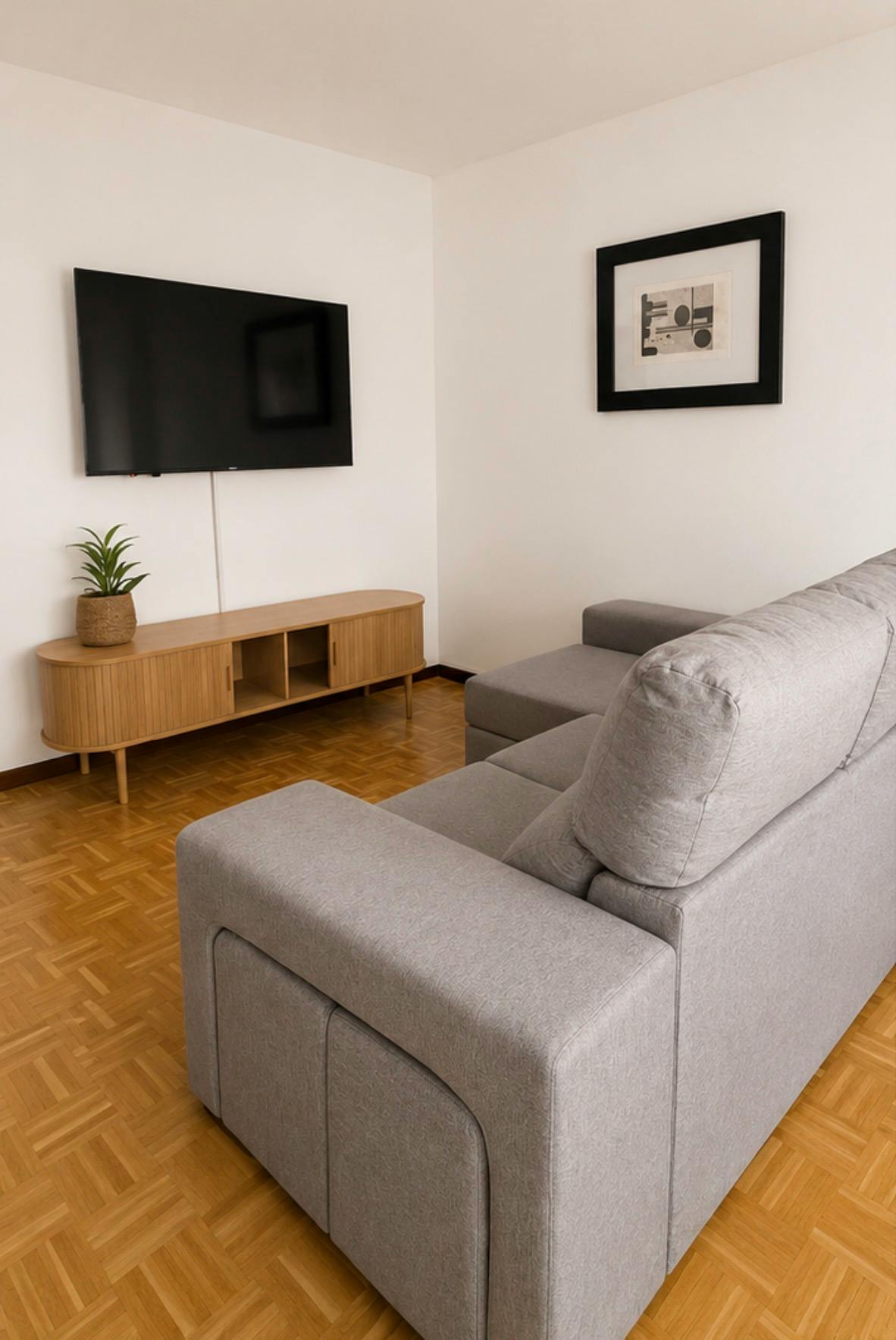 Apartamento para alugar por € 1.500 por mês em Gijón, Calle Fuente del Real