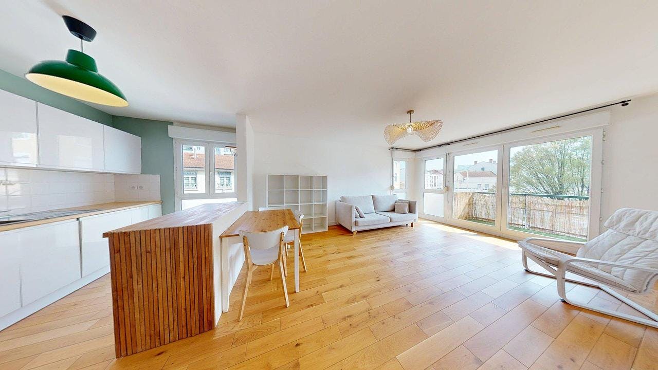 Apartment for rent for €1,300 per month in Lyon, Rue du Bourbonnais