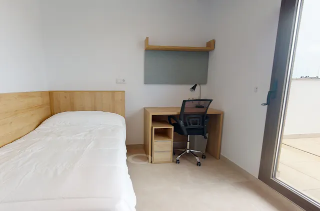 Apartment in Avinguda del Port, Valencia (1698258) room image 2