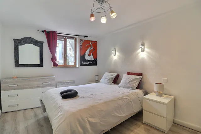 1-Bedroom Apartment in Rue Courtalon, Paris (1698289) room image 2