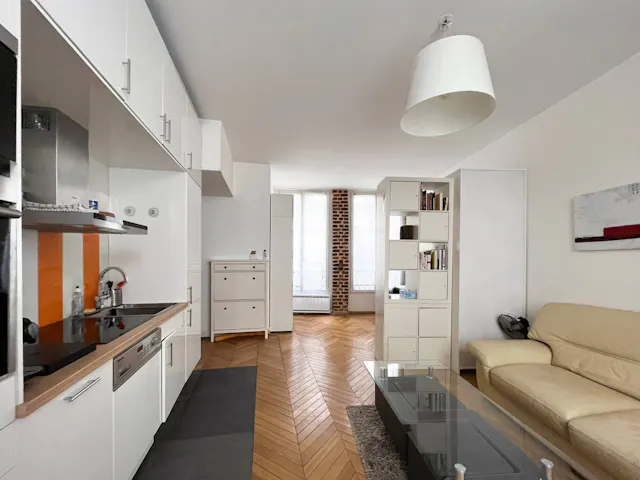 1-Bedroom Apartment in Rue Burq, Paris (1698299) room image 1