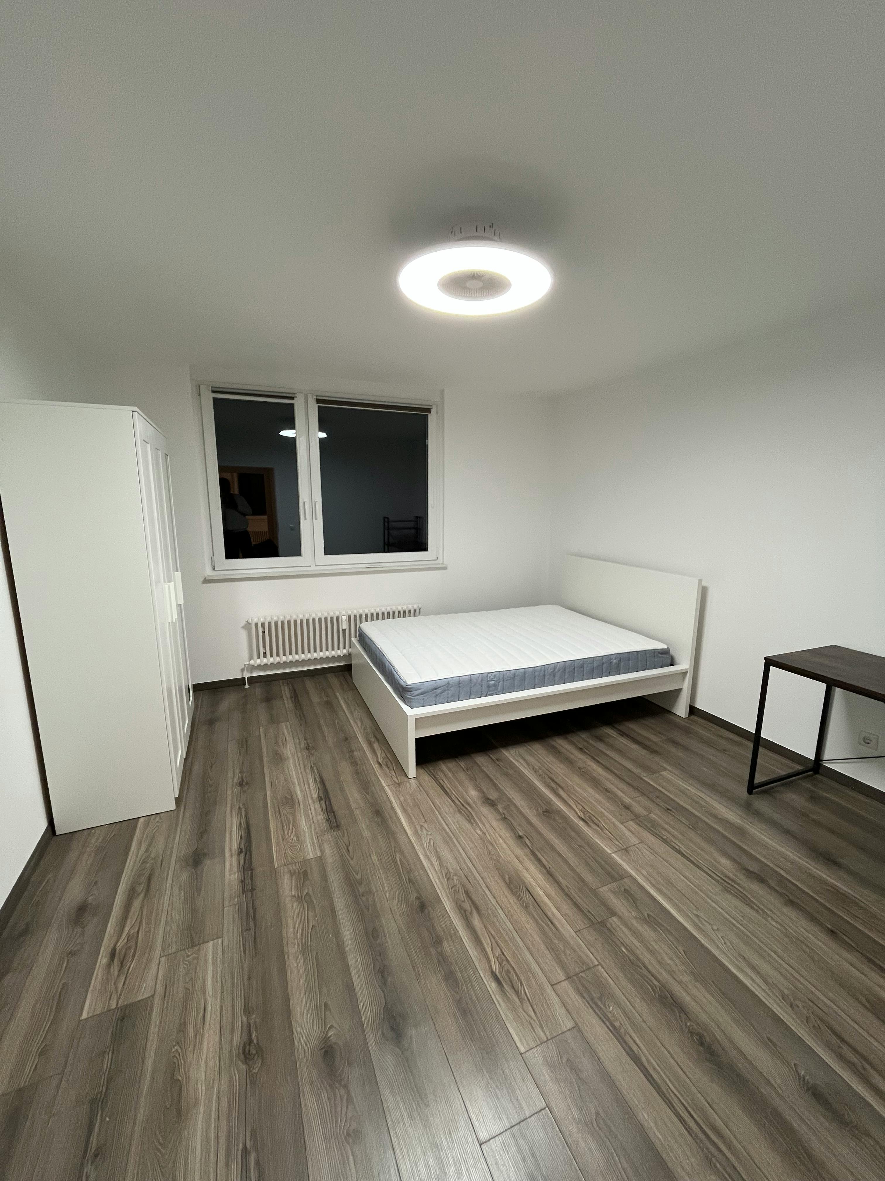 Hügelstraße, Düsseldorf preview