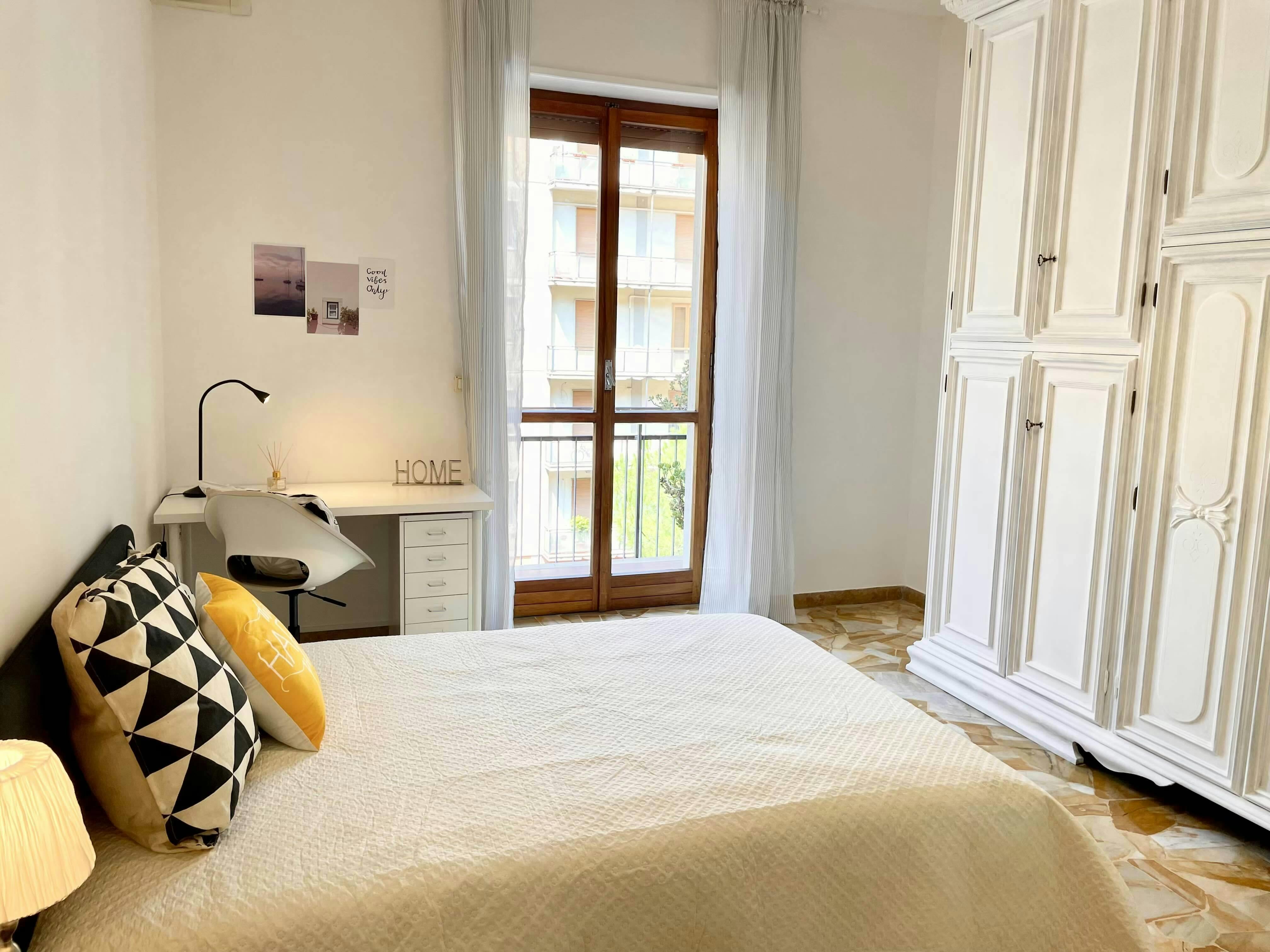 Via Caduti di Cefalonia, Florence preview