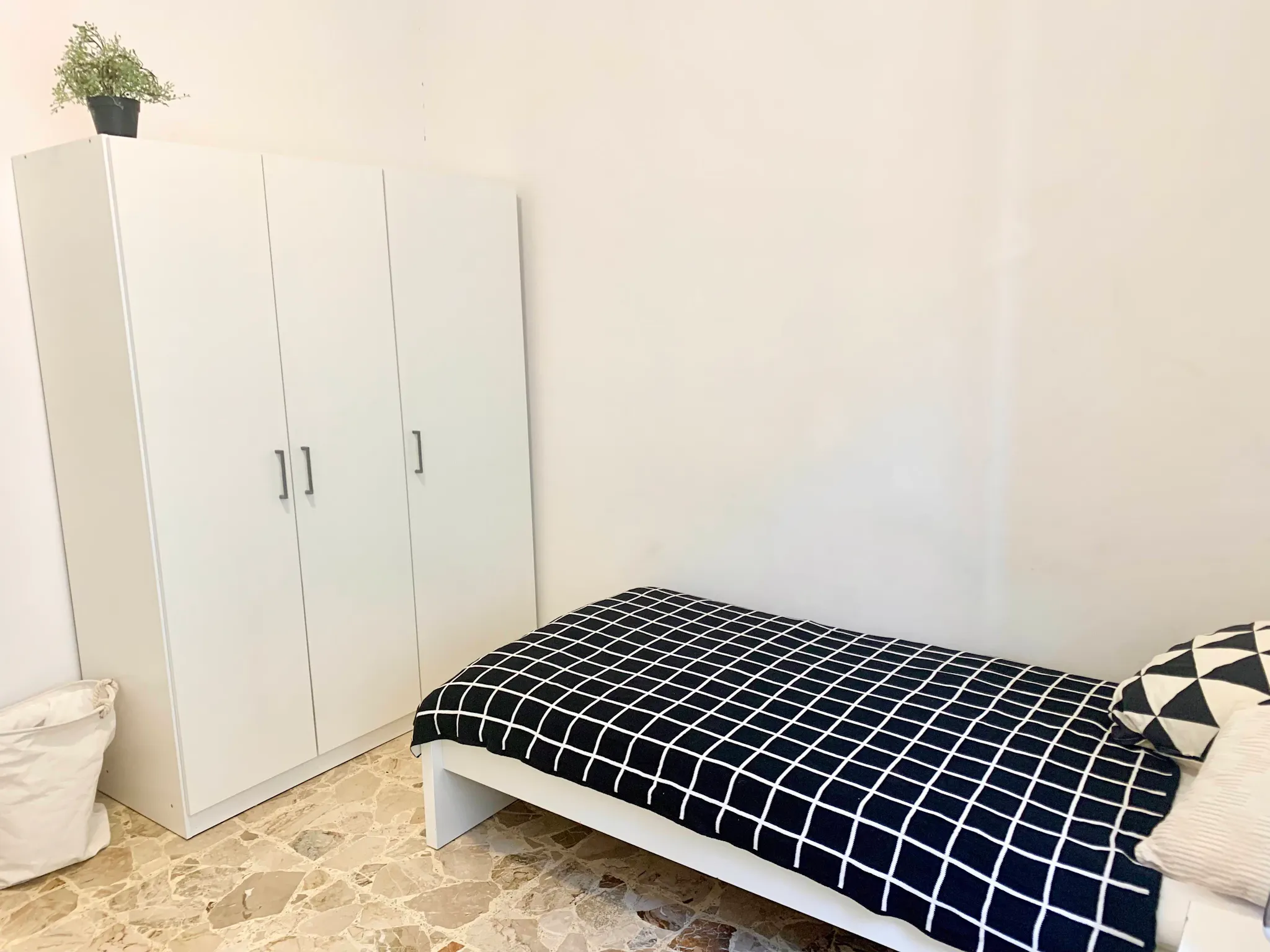 Private room in Via della Colonna, Florence (1698493) ROOM 2