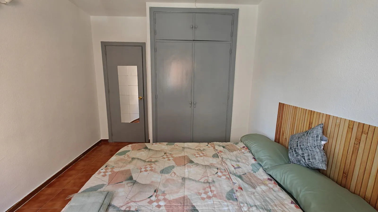 Private room in Calle de Félix Rodríguez de la Fuente, Madrid (1698529) ROOM 4