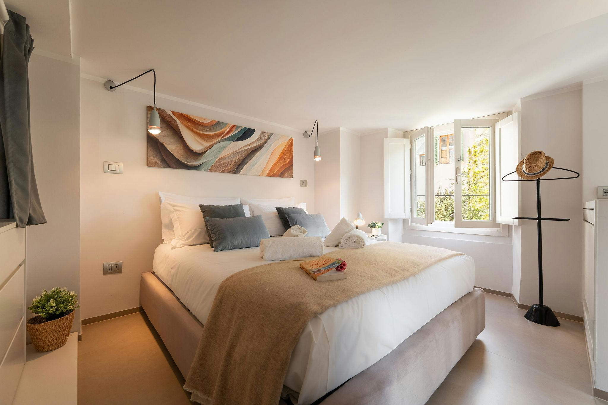 1-Bedroom Apartment in Piazza Santa Maria in Campo, Florence (1698558) room image 1