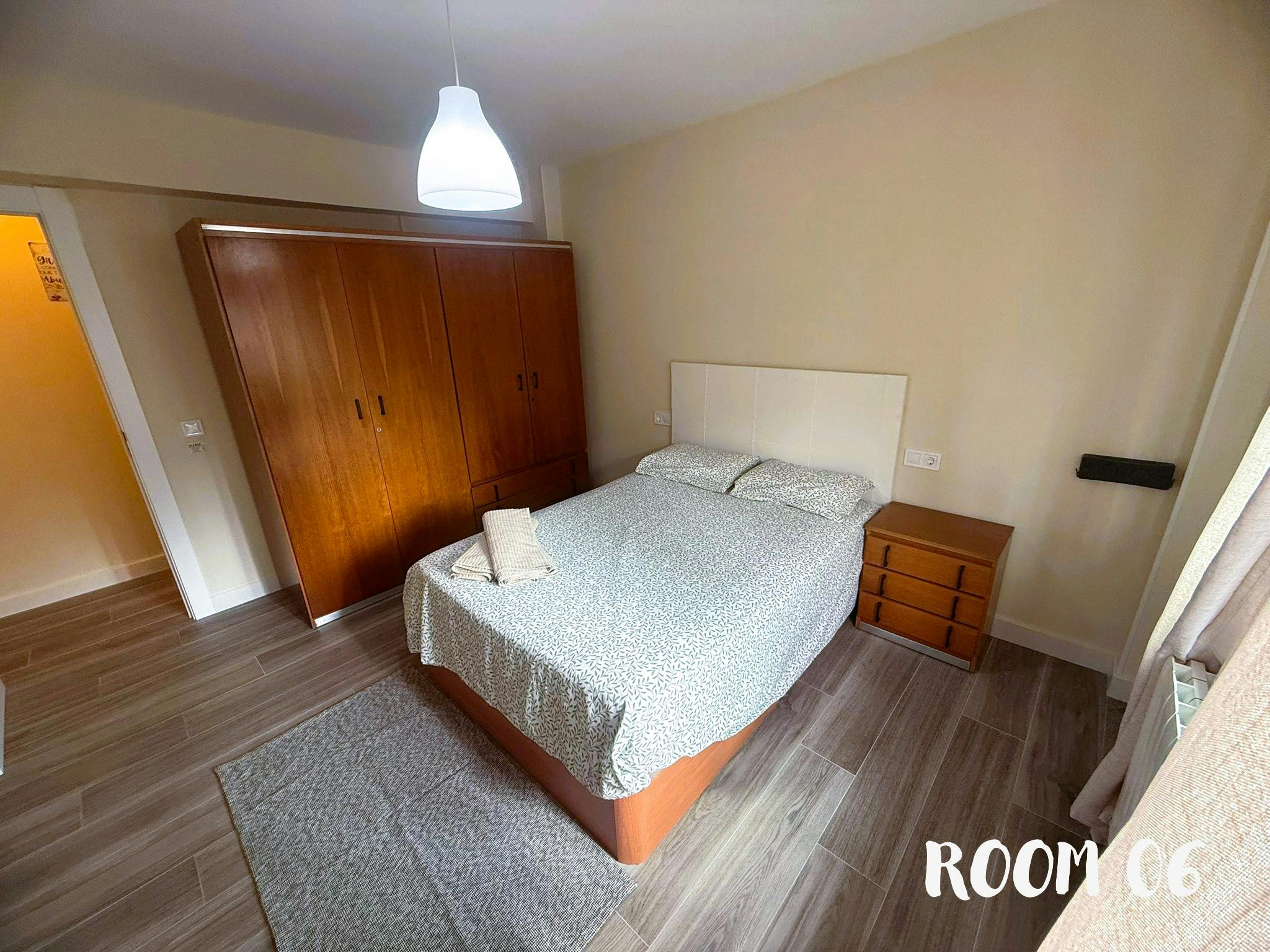 Calle Doña Francisquita, Madrid preview