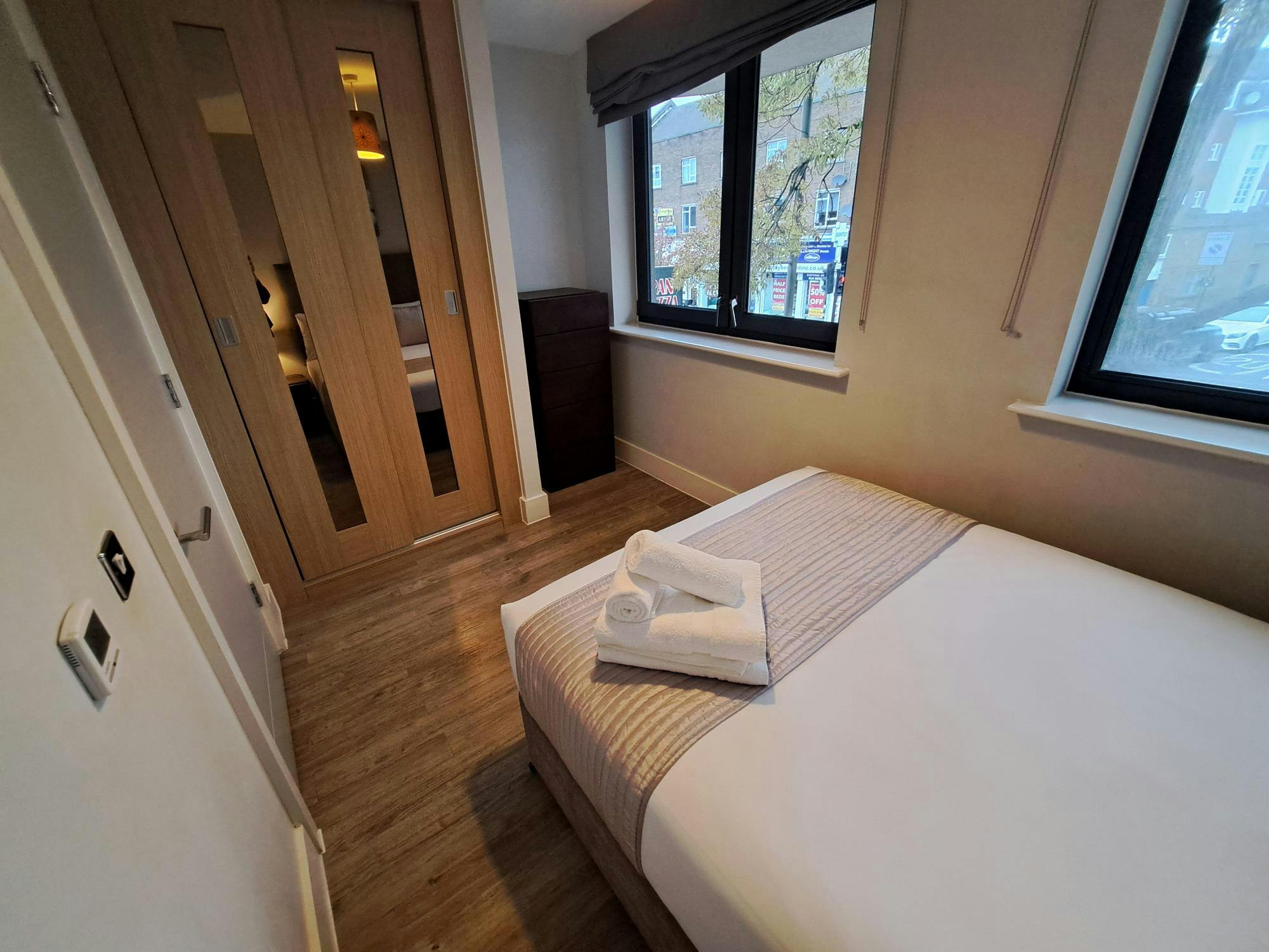 Apartment London, 2 beds — photo 5