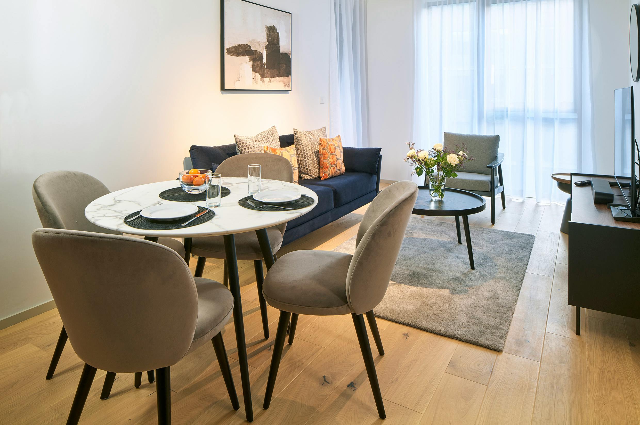 Apartment London, 2 beds — photo 9